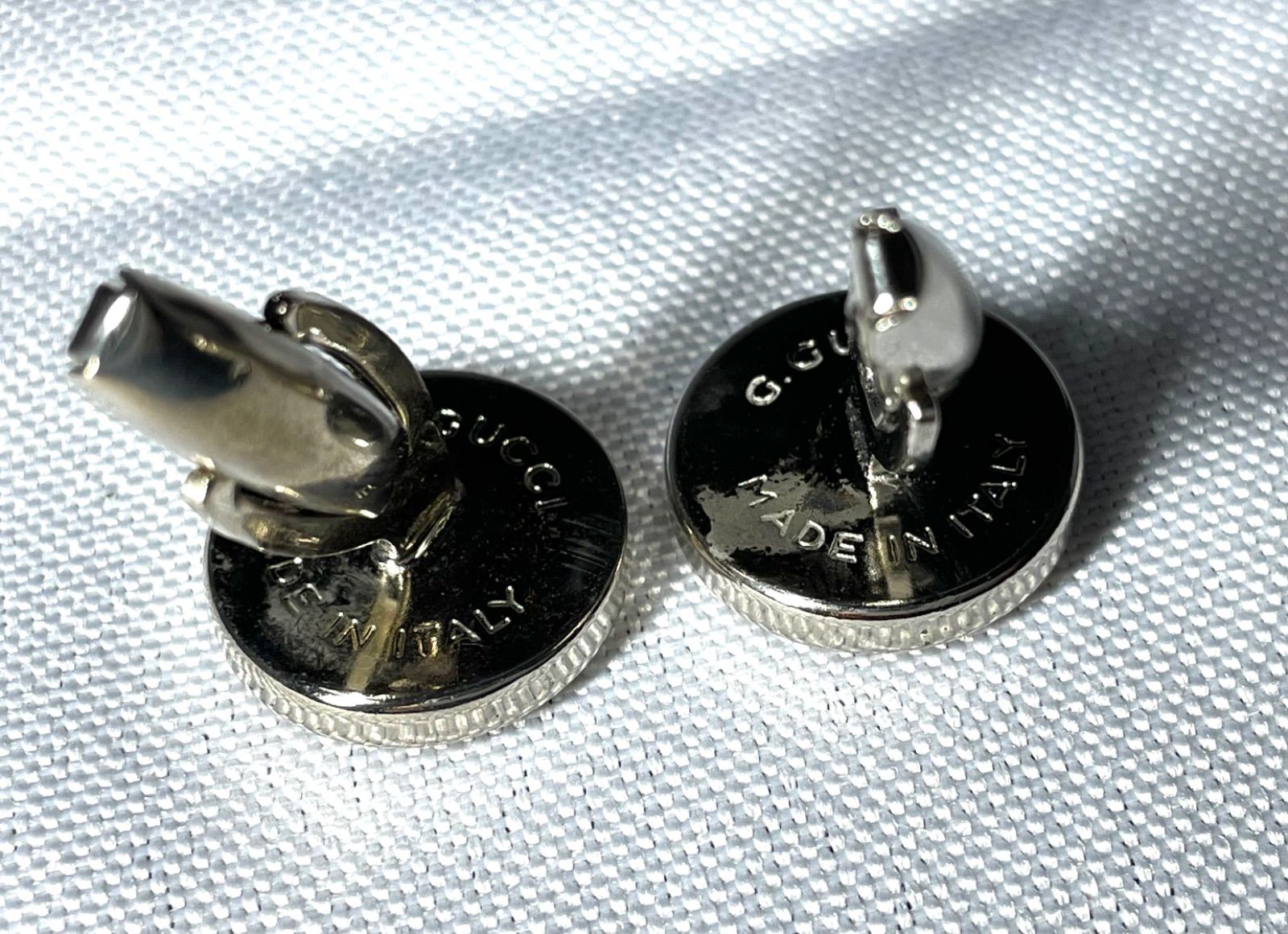 希少 GUCCI グッチ クレスト ブランドロゴ ヴィンテージカフス