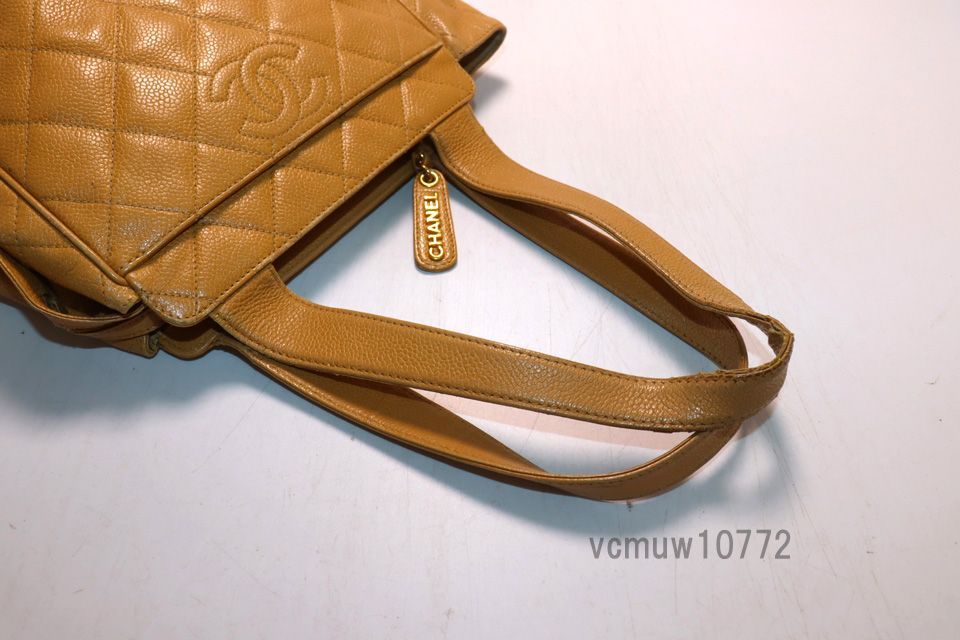 □CHANEL 4番台 キャビアスキン マトラッセ ココマーク GD金具 レザー  