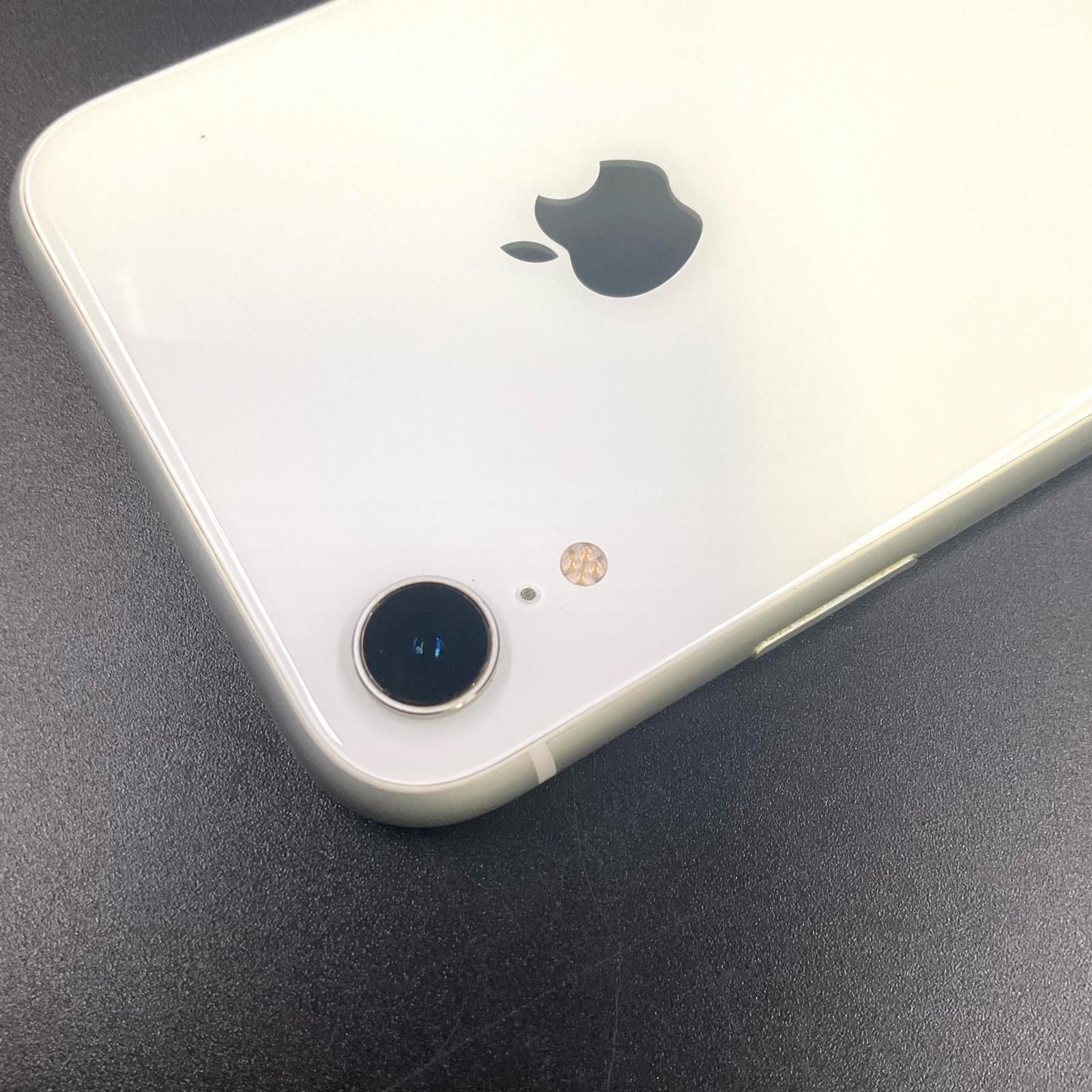 iPhone XR 64GB ホワイト docomo 白ロム 動作確認済 79%【全額返金保証