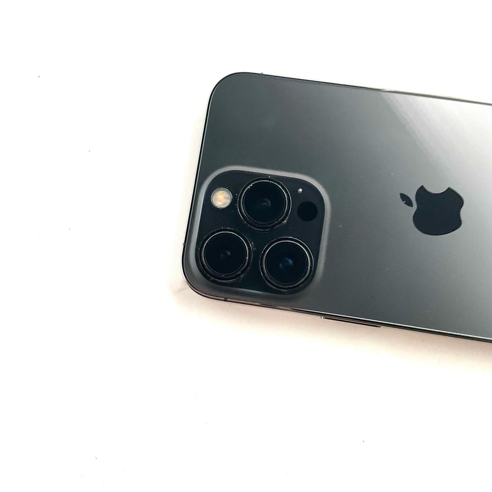 最速発送】 iPhone 13 Pro 256GB グラファイト docomo 白ロム【難有