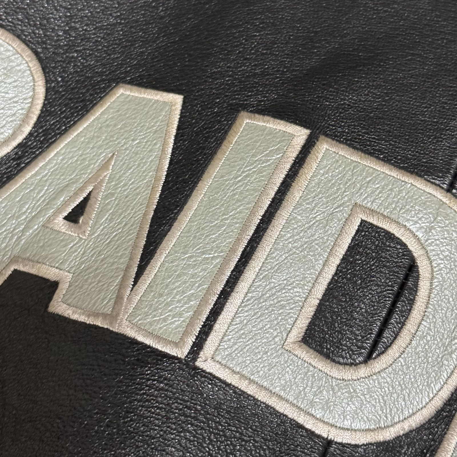 希少デザイン】RAIDERS レザージャケット NFL オークランド レイダース