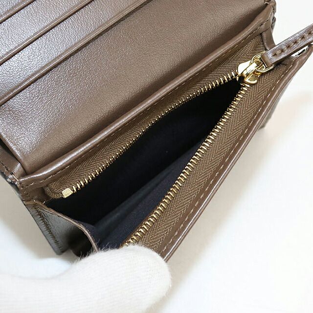 フェンディ FENDI 財布 レディース 8M0420 エフ イズ フェンディ スモール ウォレット 楽天市場】【最大10,000円クーポン】フェンディ FENDI 財布 三つ折り