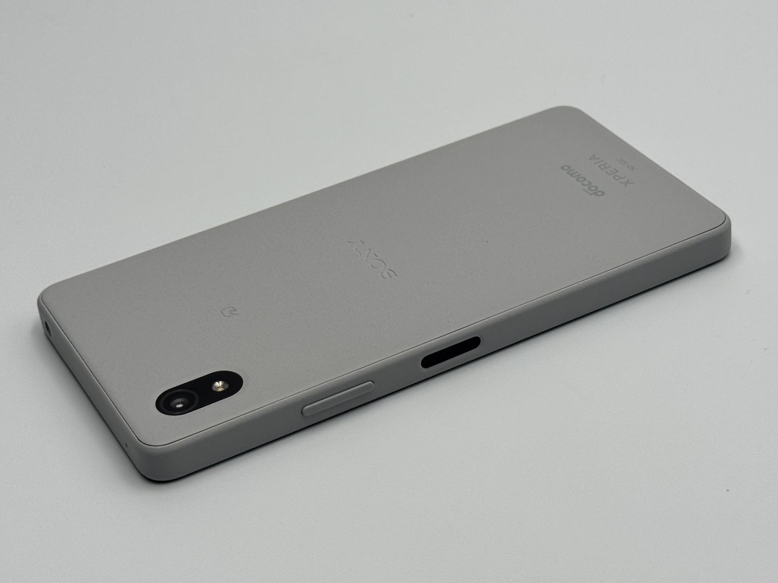 中古B】Xperia Ace III SO-53C グレー SIMフリー 白ロム - メルカリ