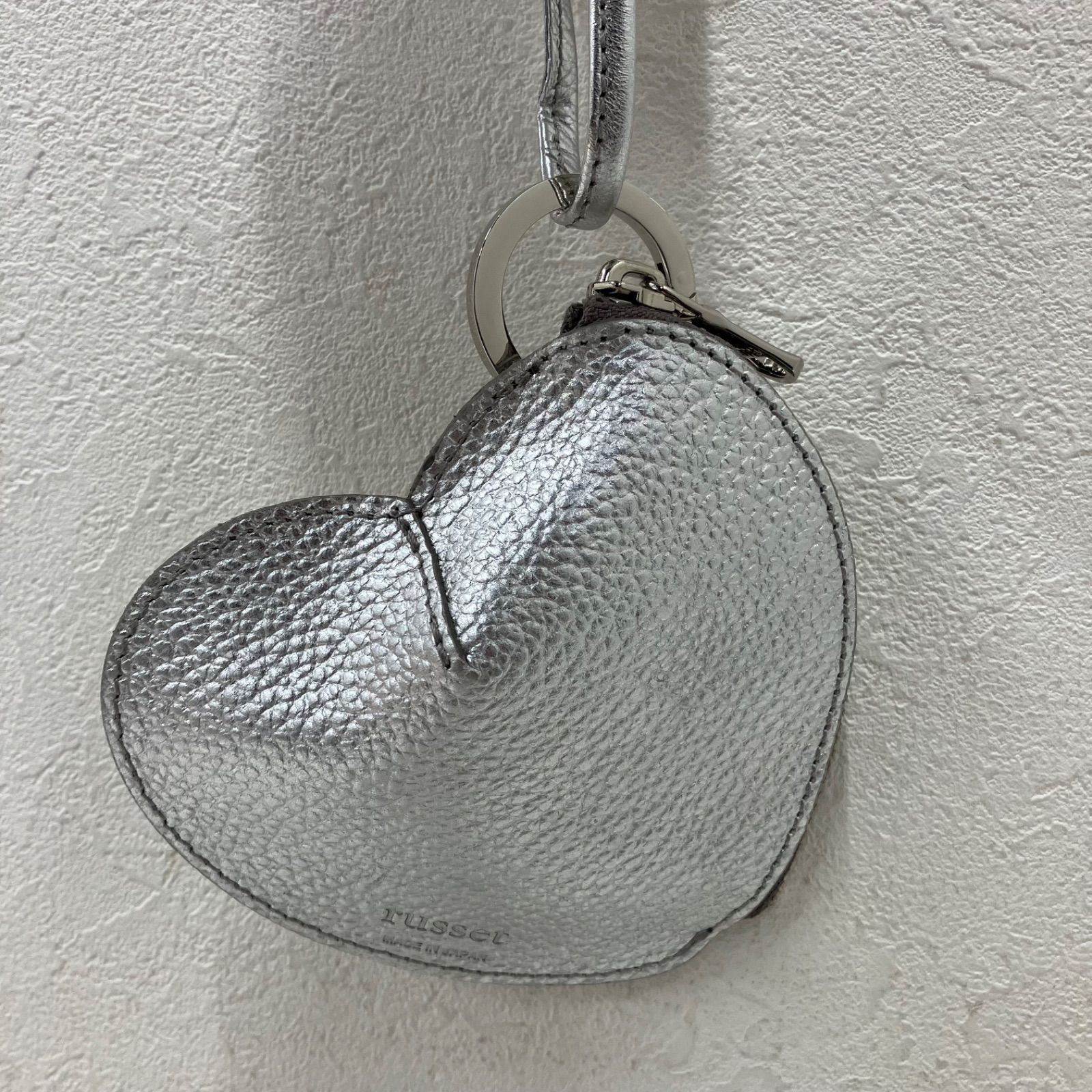 8861 russet ラシット レザーハートチャーム ショルダーストラップ