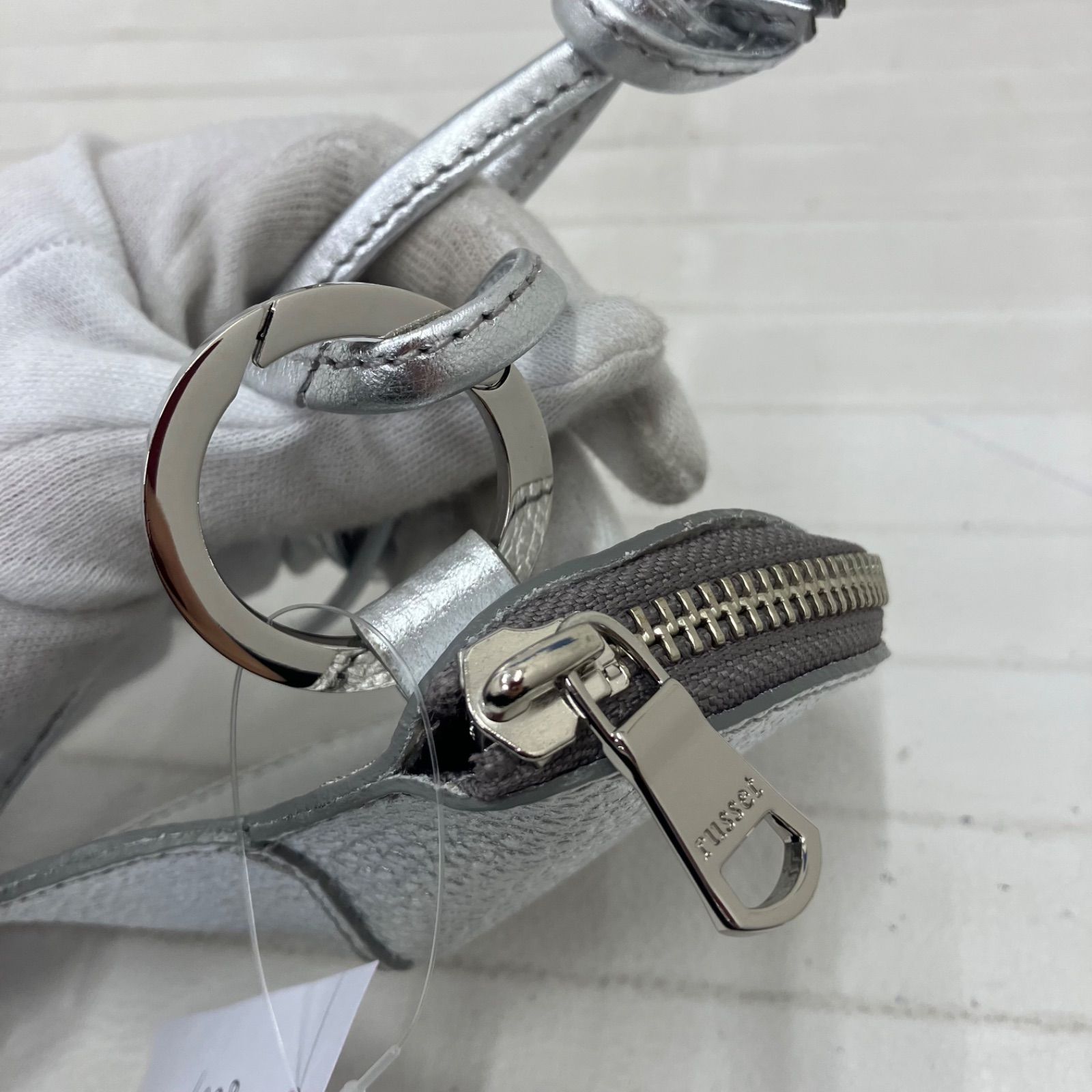 8861 russet ラシット レザーハートチャーム ショルダーストラップ