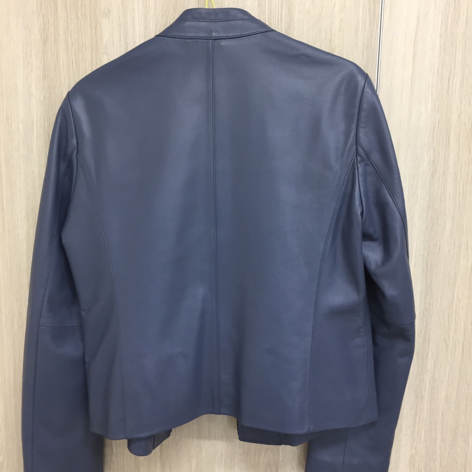 【 MIA CARNA 】レザージャケット ショート丈　ラムレザー　羊革 MIA CARNA 】レザージャケット ショート丈 ラムレザー 羊革 MIA CARNA