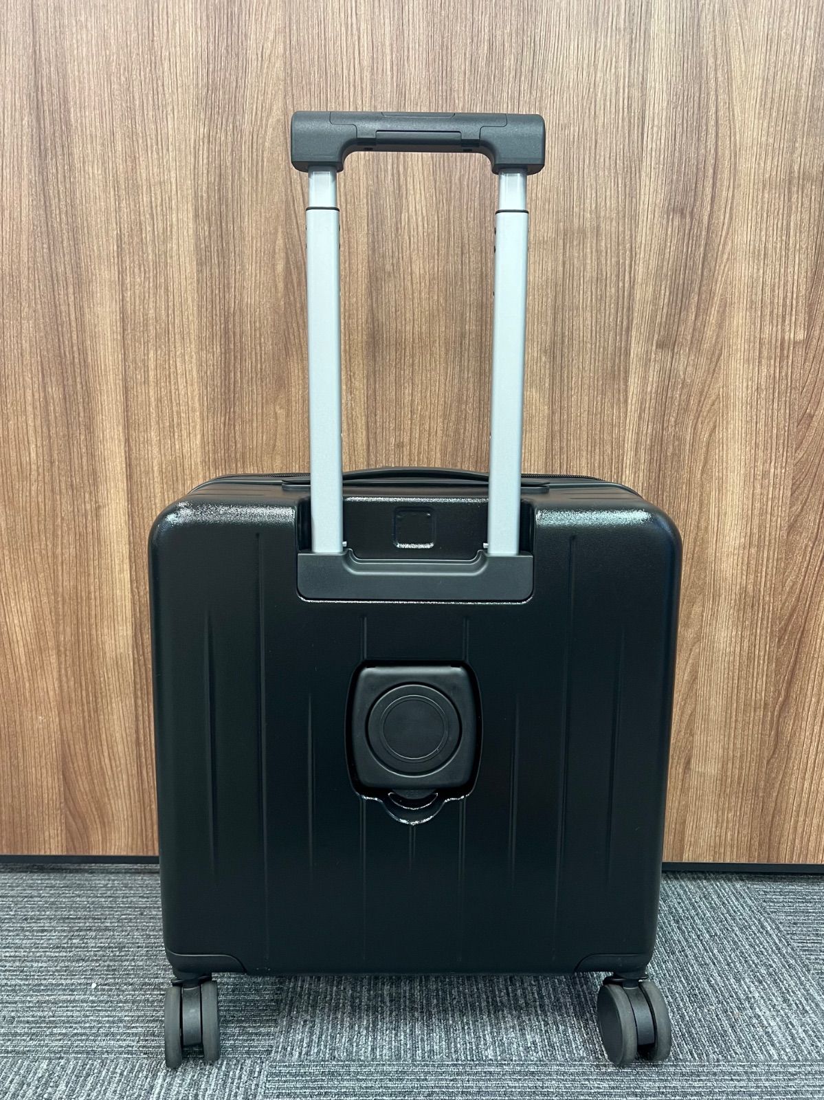 美品】キャリーケース スーツケース 多機能 機内持ち込み適応サイズ