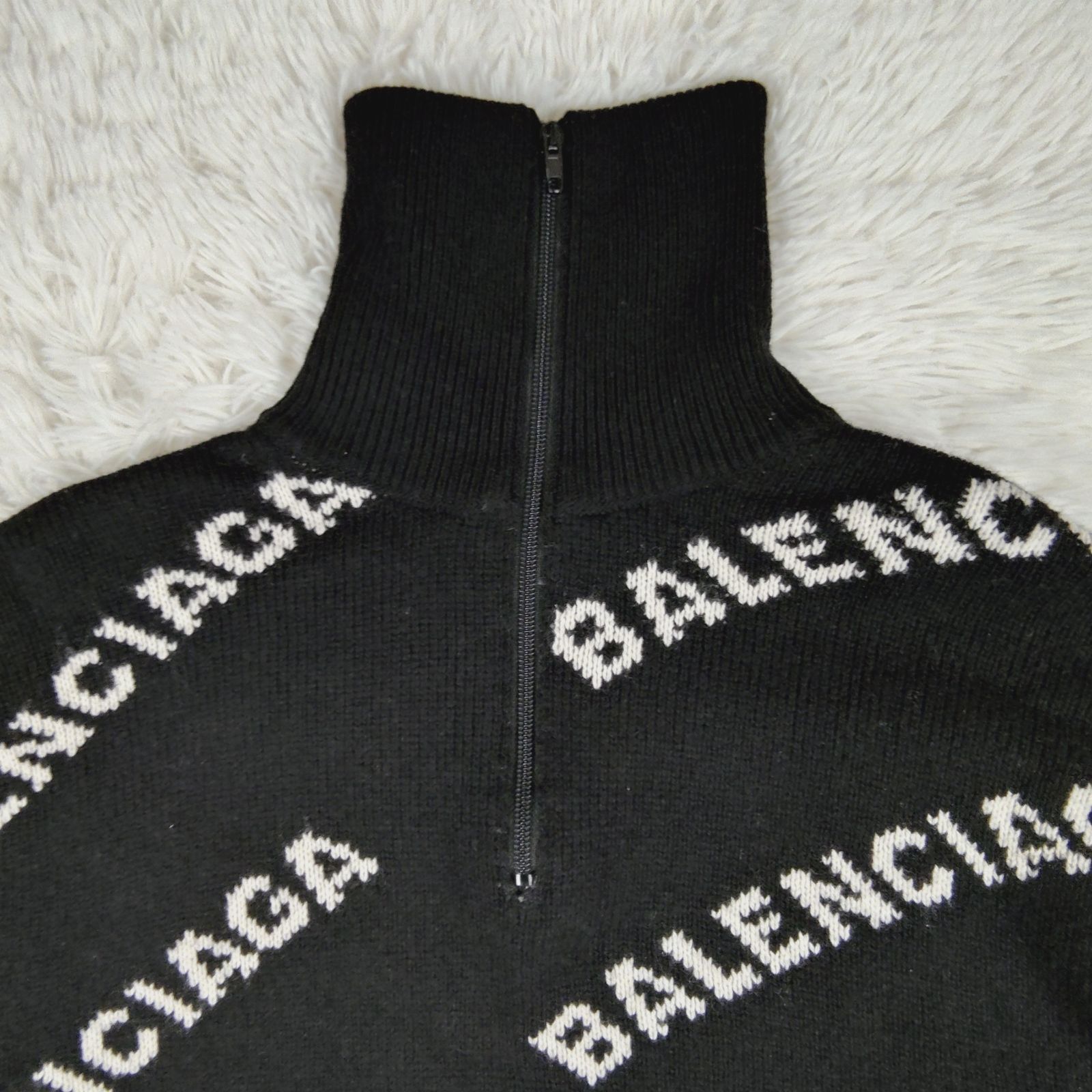 ✨ BALENCIAGA バレンシアガ 総柄 ロゴ ニット セーター ブラック L