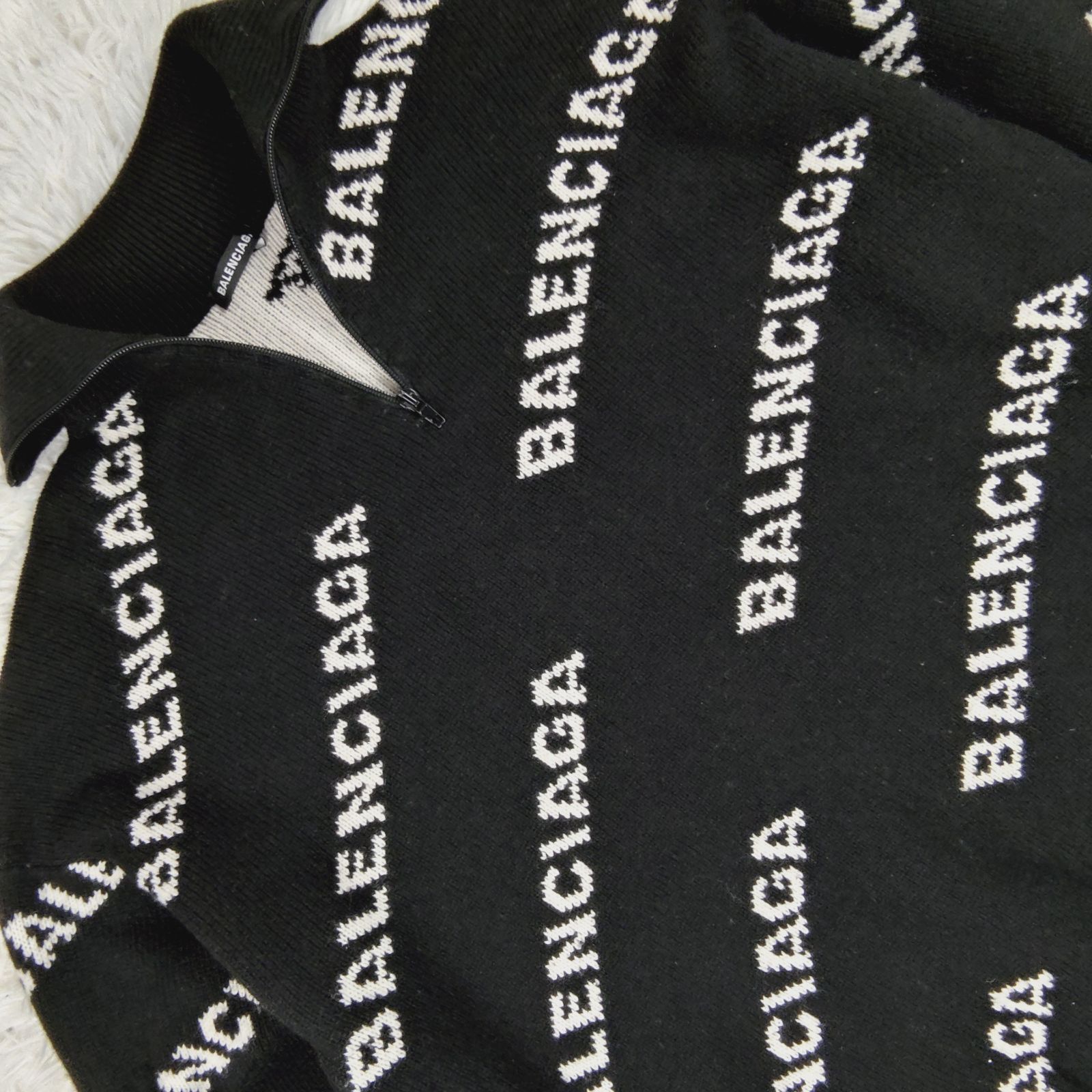 ✨ BALENCIAGA バレンシアガ 総柄 ロゴ ニット セーター ブラック L