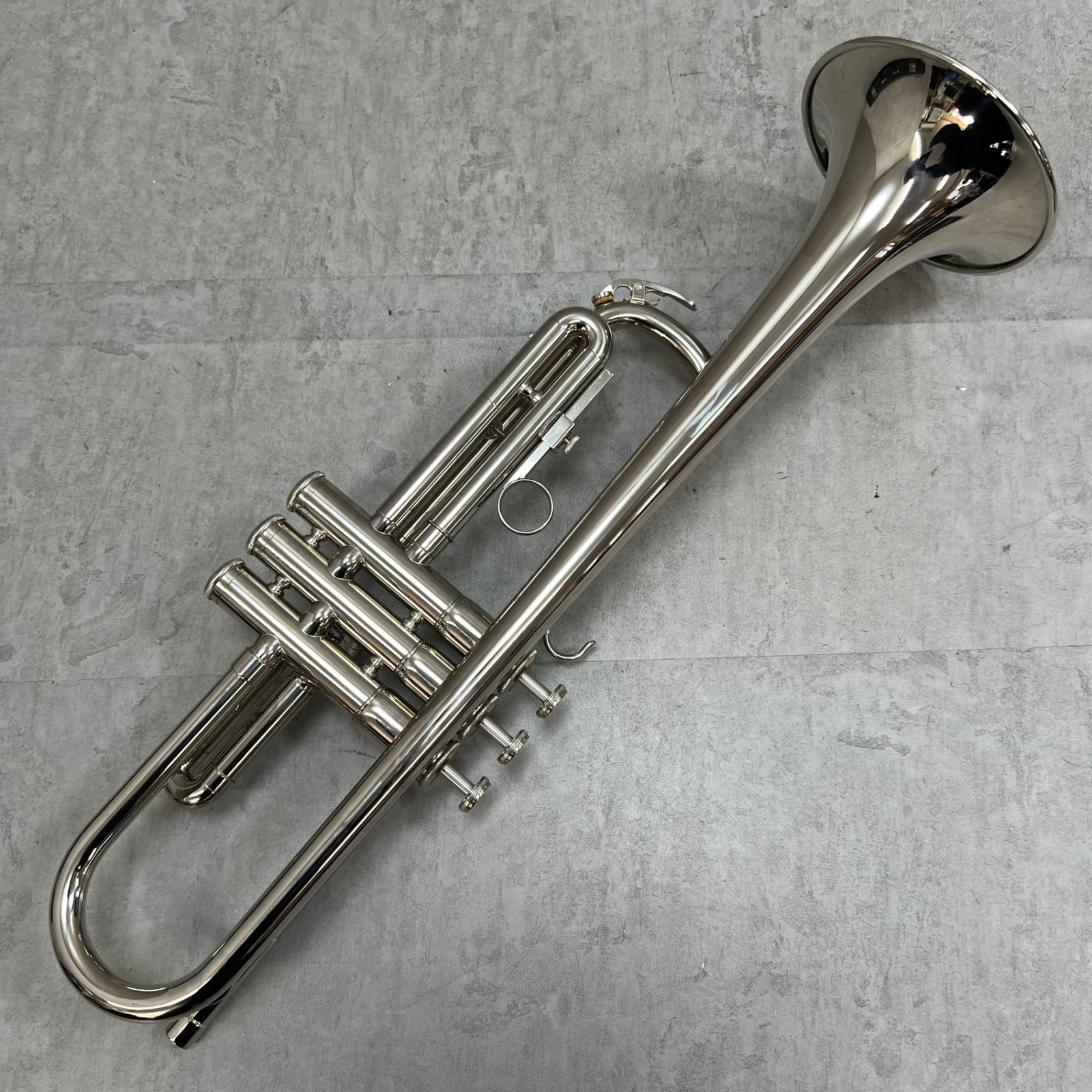 YAMAHA ヤマハ YTR-136 B♭トランペット trumpet 管楽器 Mボア