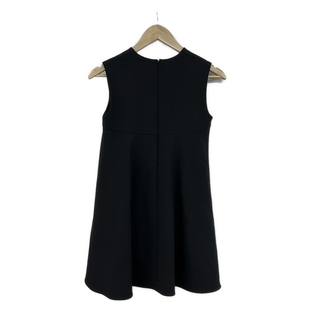 YOKO CHAN ノースリーブチュニック 黒　36 YOKO CHAN(ヨーコ チャン) チュニック サイズ36 S レディース美品 - 黒