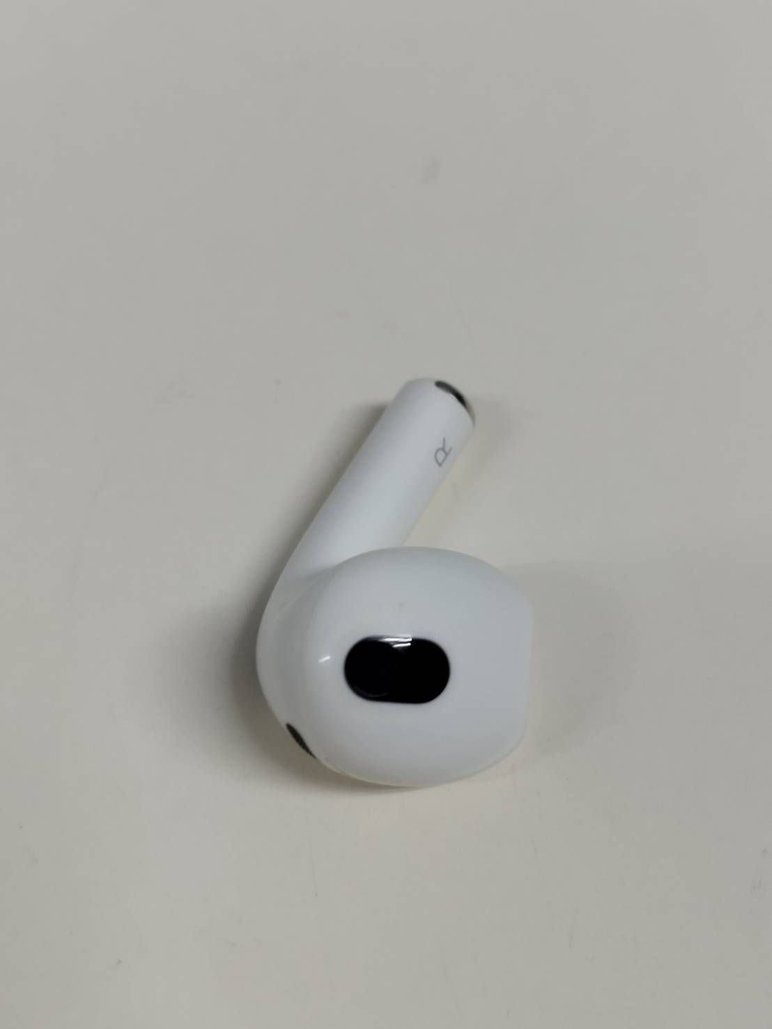 正規品】Apple AirPods 第3世代/A2565/ワイヤレスイヤホン/右耳のみ