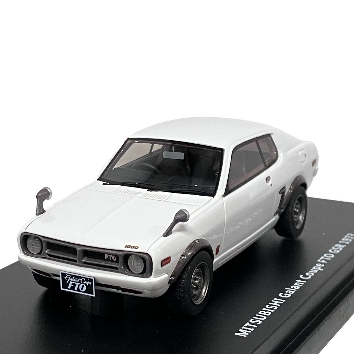LA-X 1|43 三菱 ギャラン クーペ FT 0 1600 GSR 1973 モデルカー