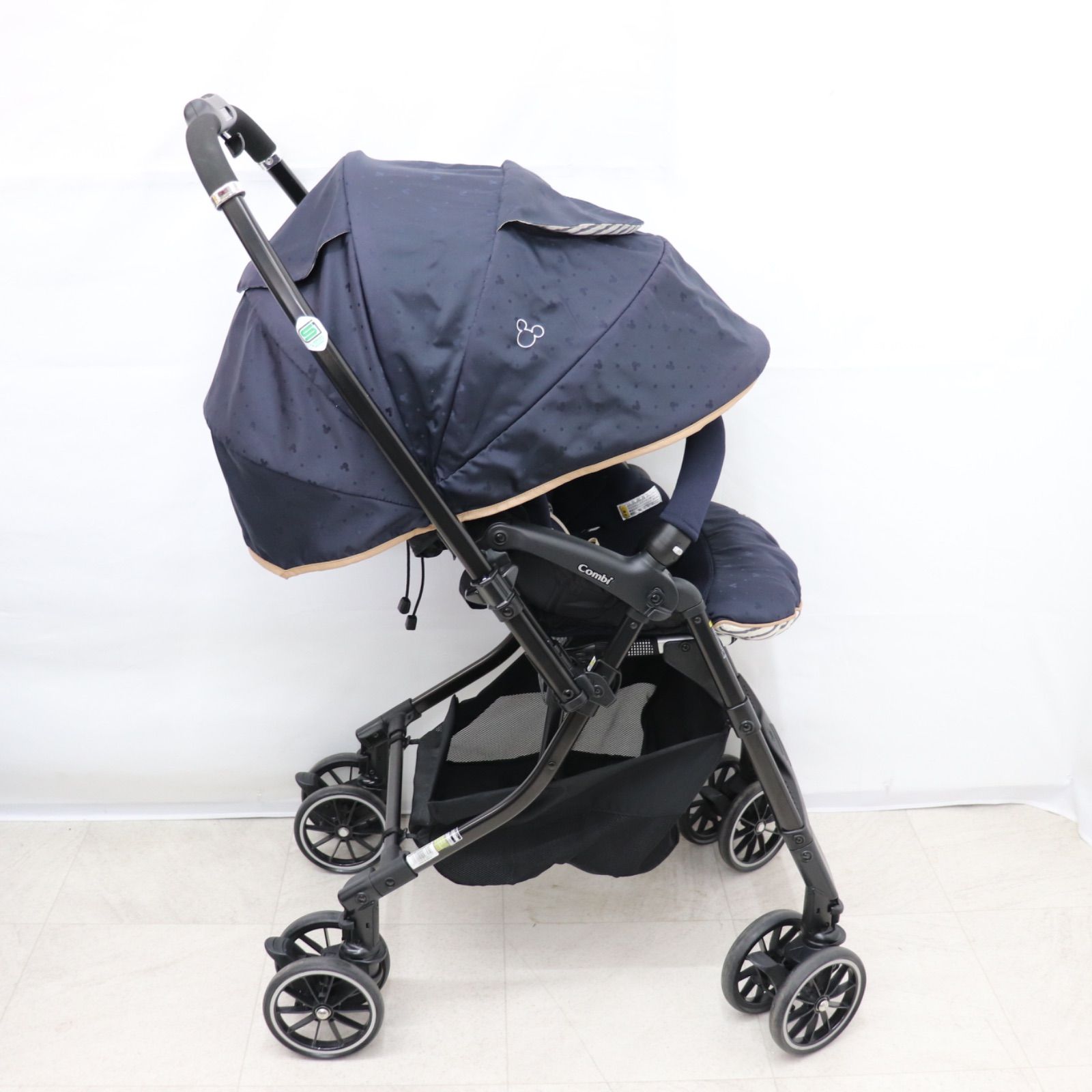 美品】Combi コンビ メチャカルハンディ オート4キャス エッグショック