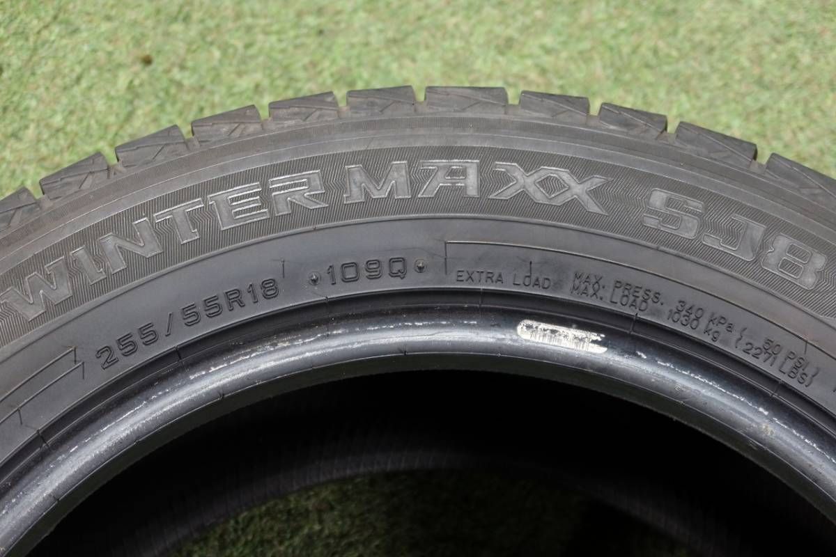 〈バリ溝品〉ダンロップ ウインターマックス SJ8 255/55R18 4本 ジャガー Fペイス レンジローバー ヴェラール アウディ Q7 ...