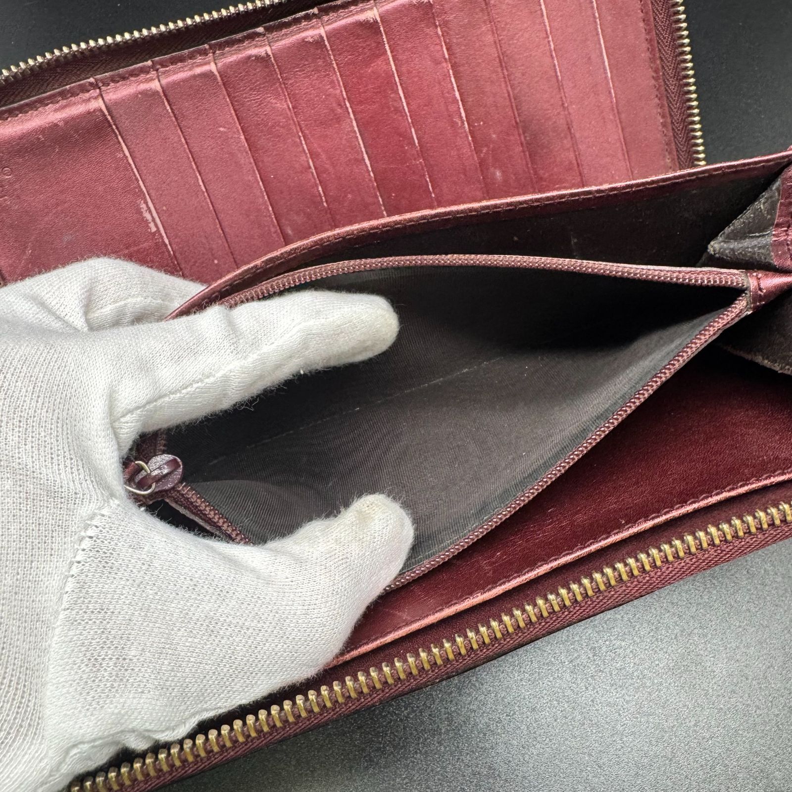 グッチ 財布 B26011640 - メルカリ