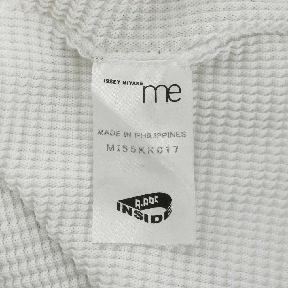 ミーイッセイミヤケ me ISSEY MIYAKE クルーネックノースリーブ
