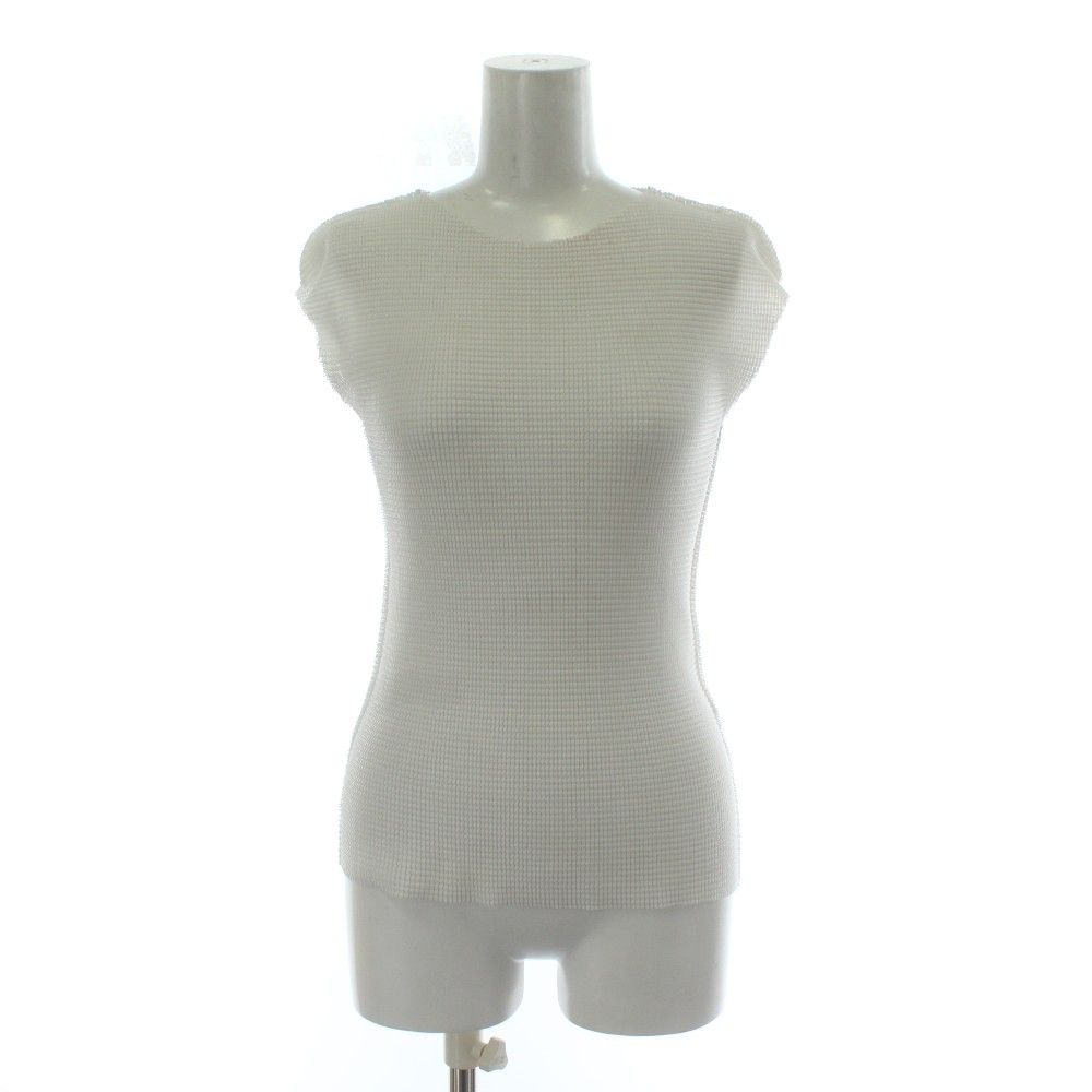 ミーイッセイミヤケ me ISSEY MIYAKE クルーネックノースリーブ