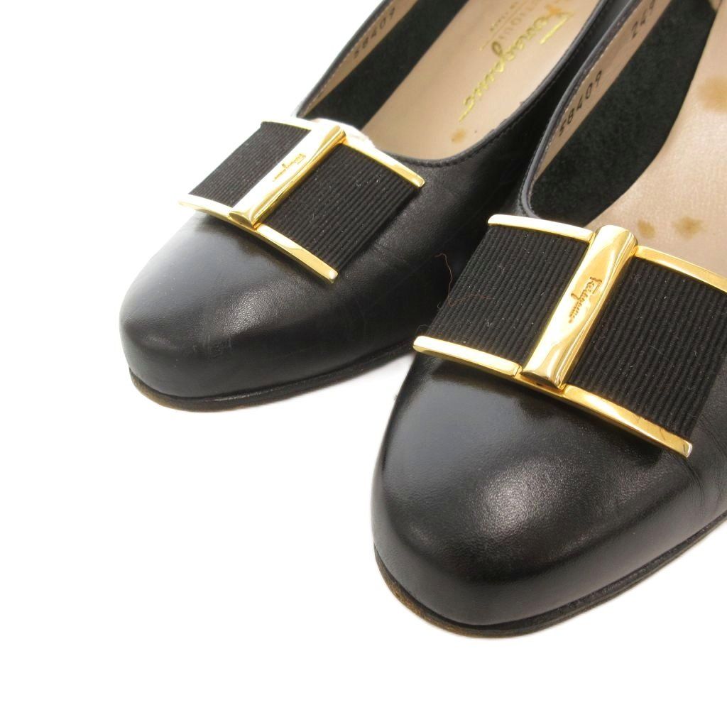 【なな】サルヴァトーレフェラガモ★ラウンドトゥ　パンプス サルヴァトーレフェラガモ Salvatore Ferragamo パンプス レザー 7 黒