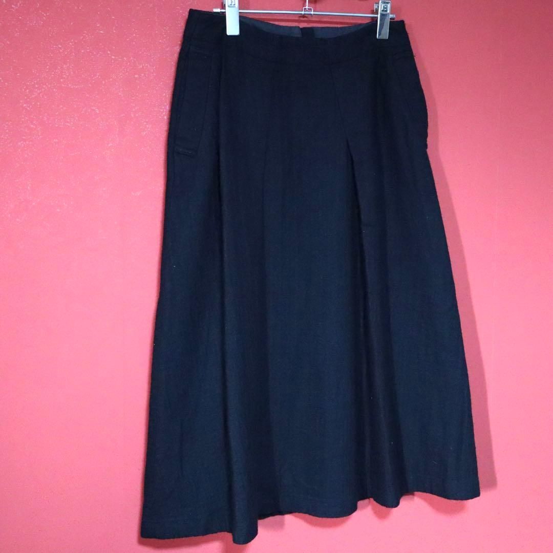 Plantation イッセイミヤケ ウール100％ ブラック タック スカート