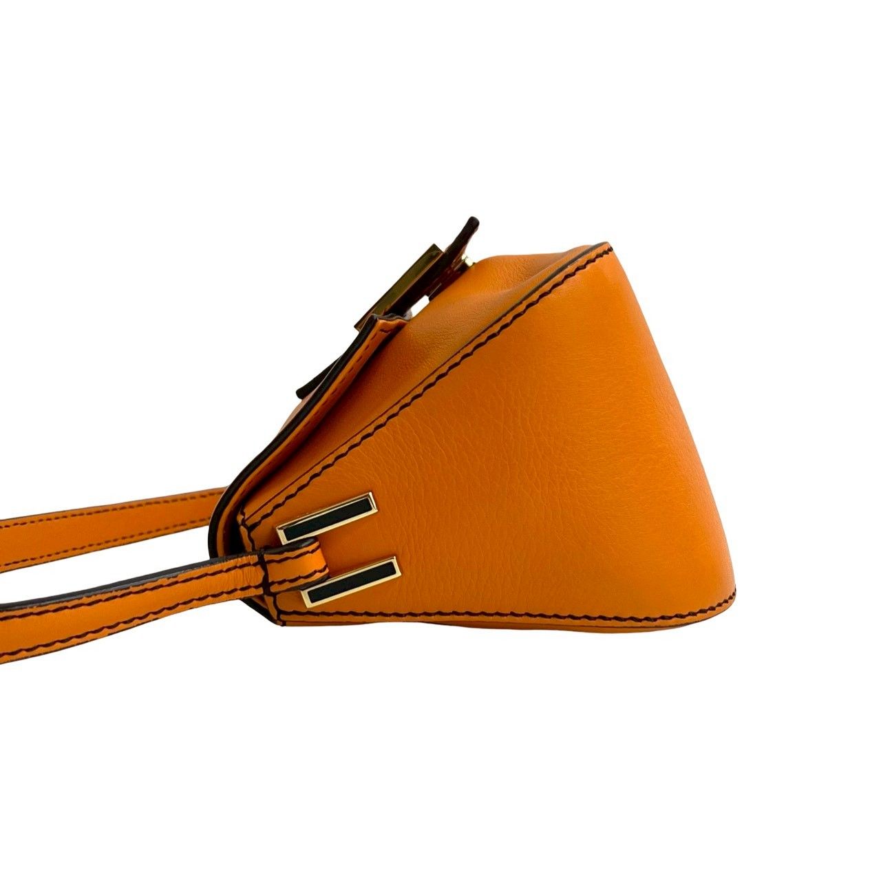 ほぼ未使用 FENDI フェンディ FF ロゴ 金具 レザー 本革 ハンドバッグ