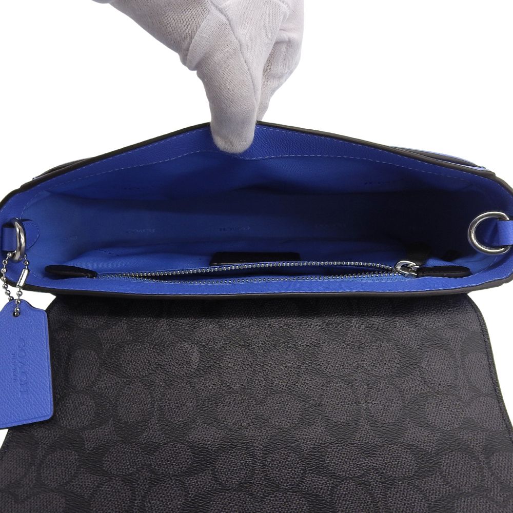 COACH コーチ 美品 メッセンジャー バッグ・シグネチャー キャンバス