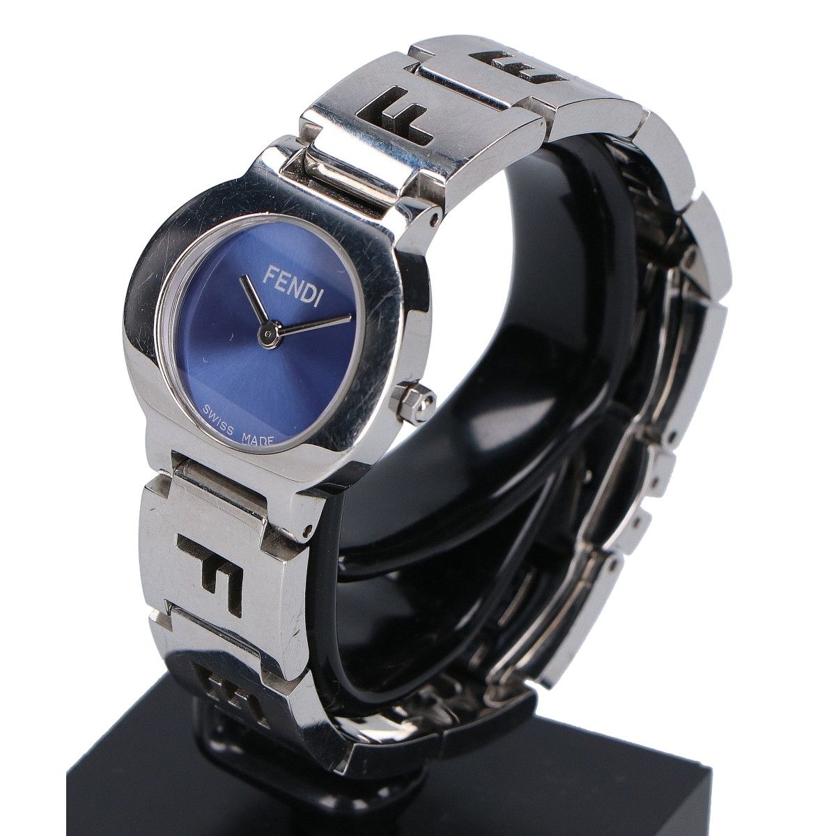 FENDI フェンディ 3050L オロロジ クオーツ - メルカリ