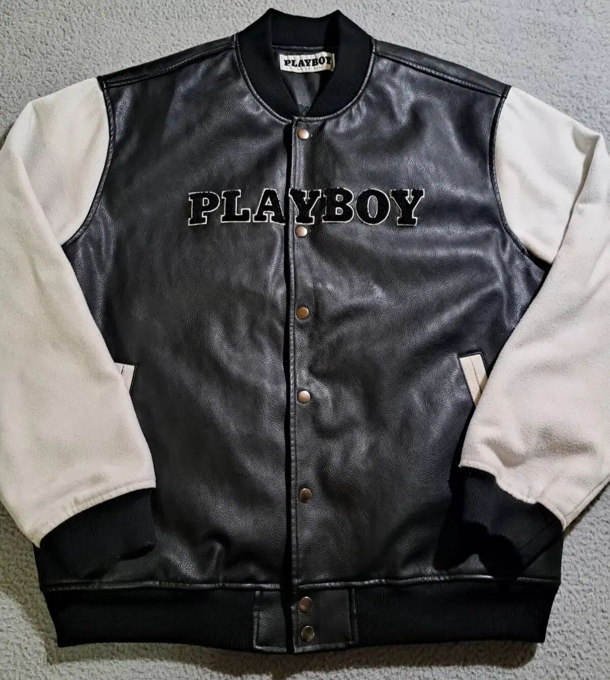 美品SUPPLIER PLAYBOY コラボ スタジャン デカロゴ サプライヤー 