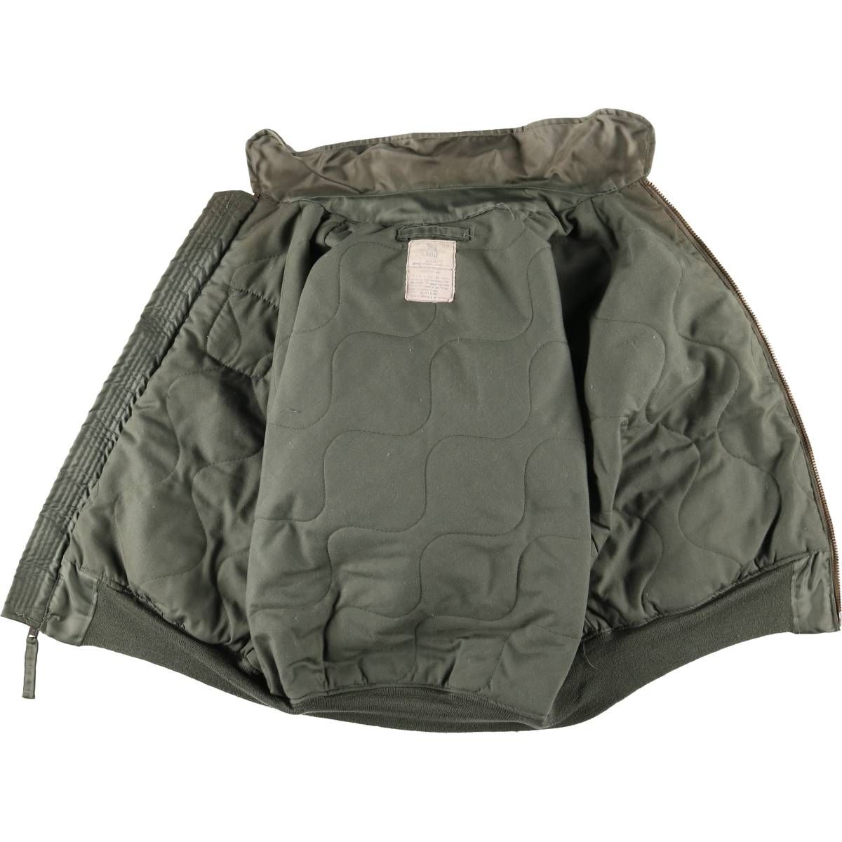 古着 米軍実品 CWU-45/P ミリタリー フライトジャケット USA製 LARGE