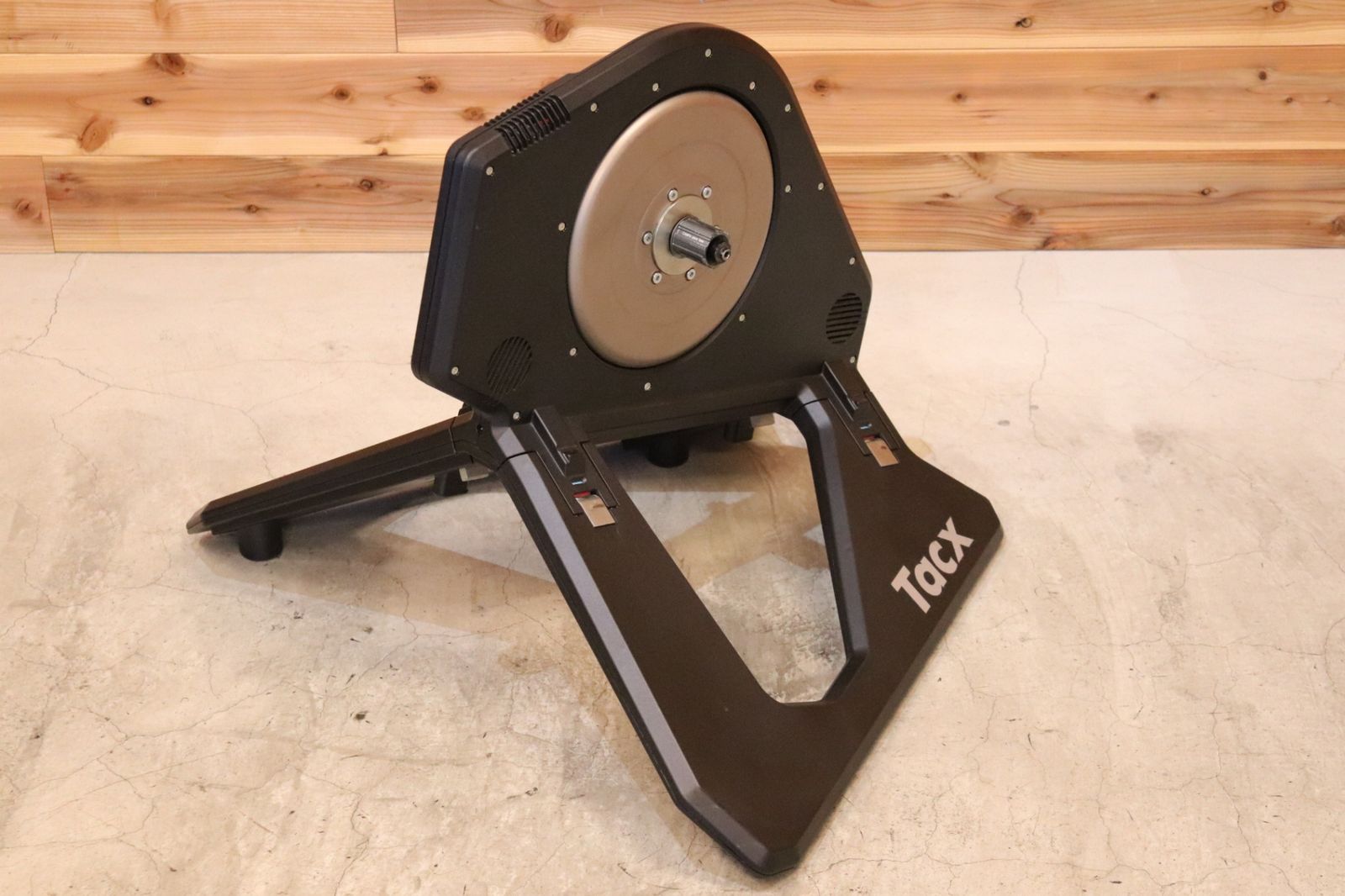 Tacx smart Neo 2T スマートローラー ローラー台 Tacx smart Neo 2T スマートローラー ローラー台 タックス TACX ネオ