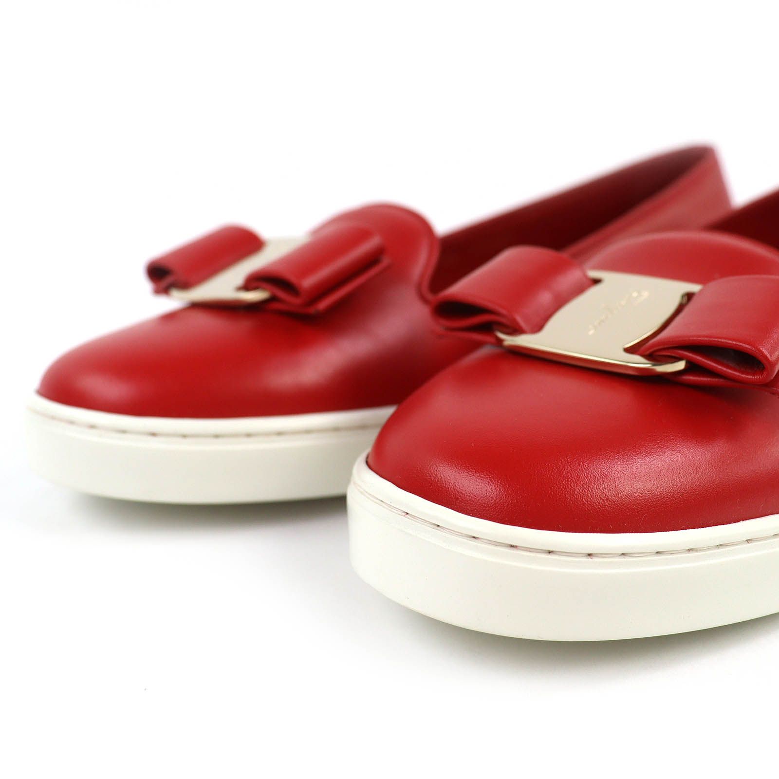 極美品△Salvatore Ferragamo サルヴァトーレフェラガモ NOVELLO