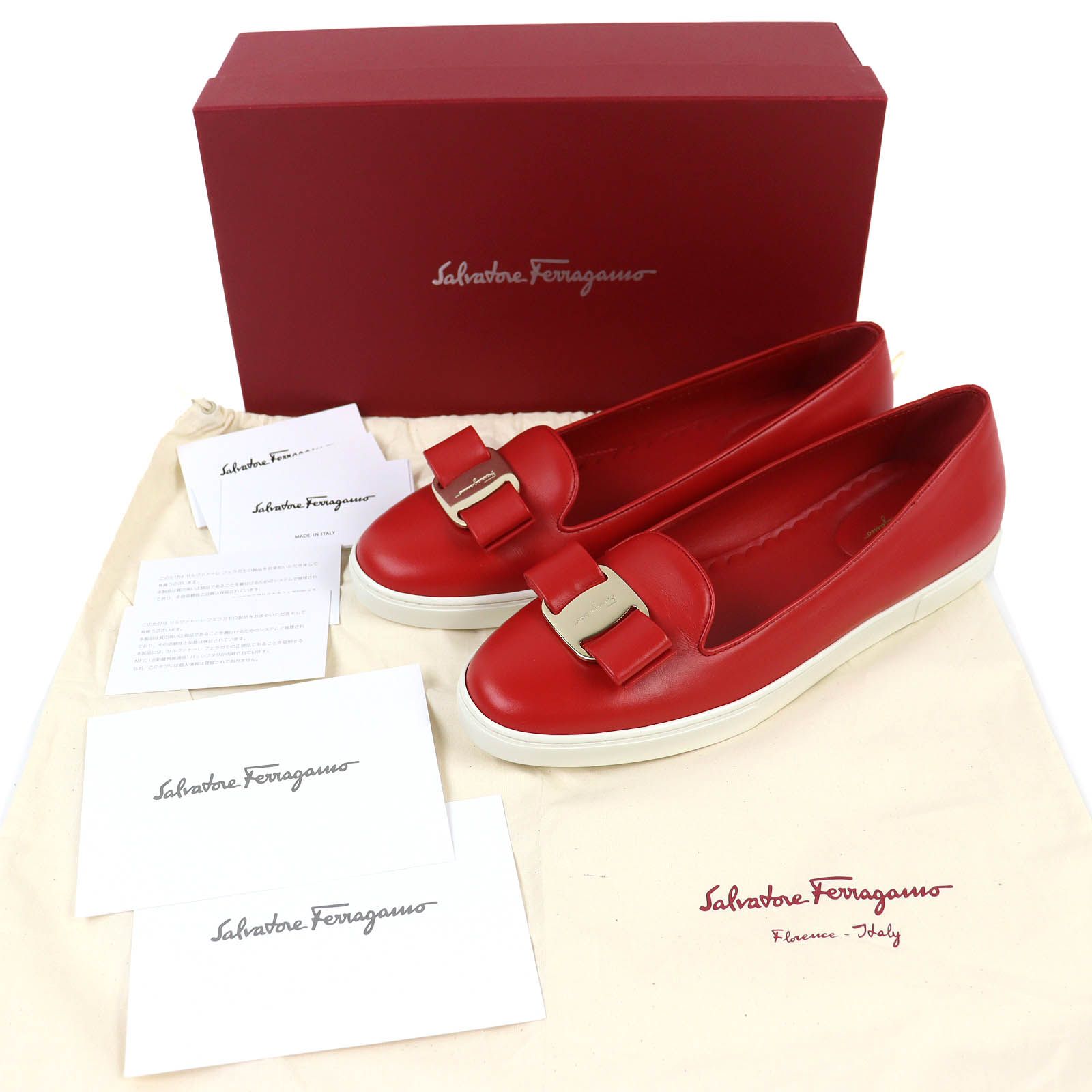 極美品△Salvatore Ferragamo サルヴァトーレフェラガモ NOVELLO