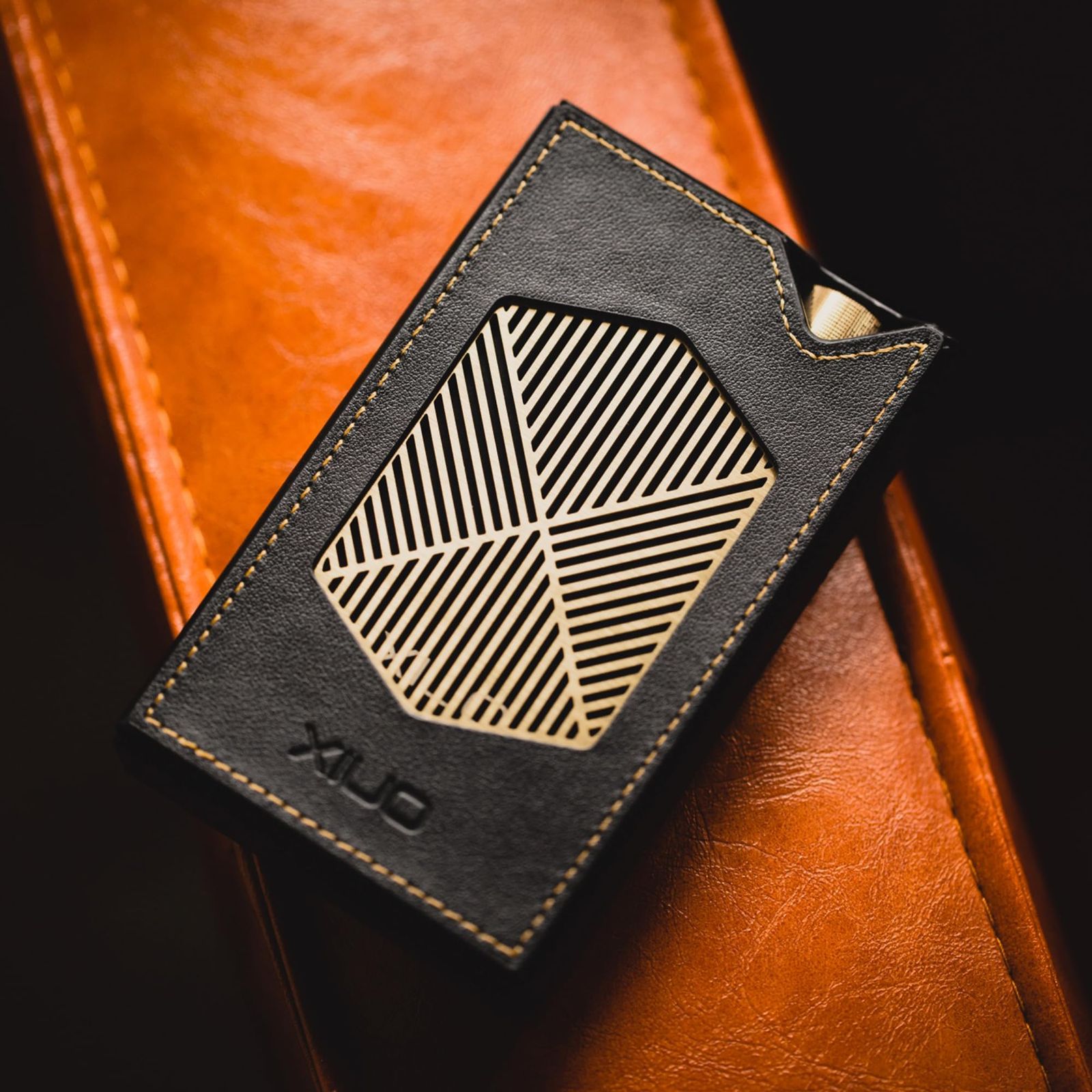 新品 ONIX Overture XM5 専用レザーケース【国内正規品】 - メルカリ