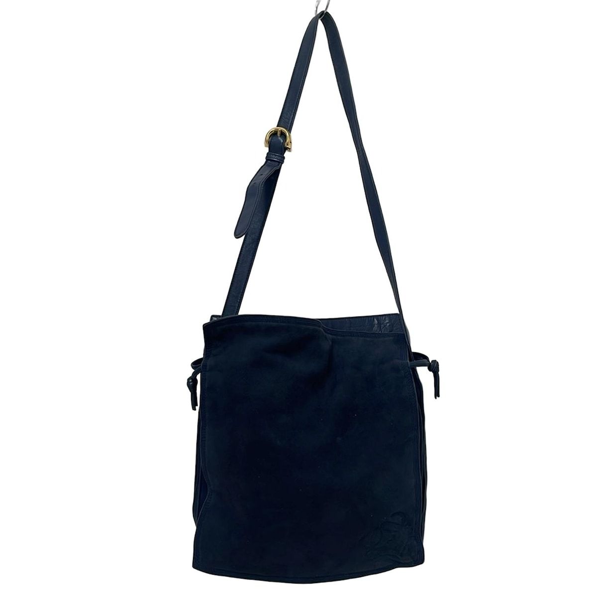 新品未使用　LOEWE ネイビー ショルダーバッグ LOEWE(ロエベ) ショルダーバッグ - ネイビー 斜めがけ レザー - メルカリ