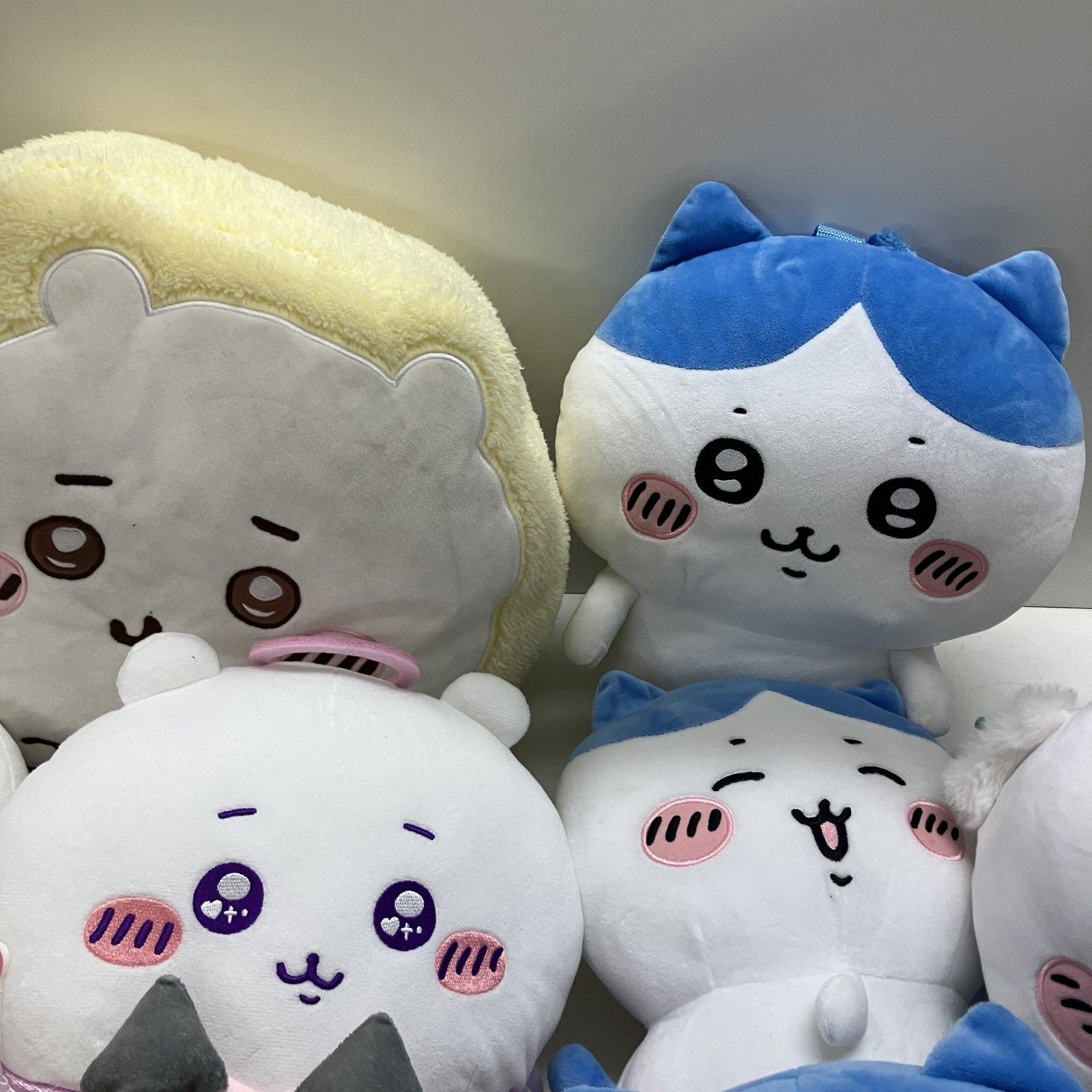 ◇ 【ジャンク品】ちいかわ 16点 まとめ商品 ぬいぐるみ ハチワレ