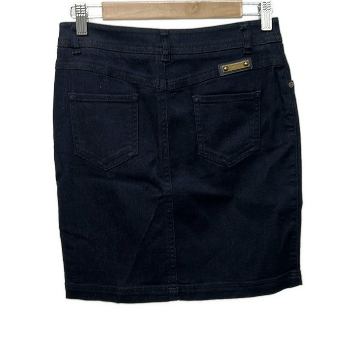 【レア美品】バーバリーブルーレーベル タイトスカート 全て馬刺繍ロゴ 38 レア美品】バーバリーブルーレーベル タイトスカート 全て馬刺繍ロゴ 38