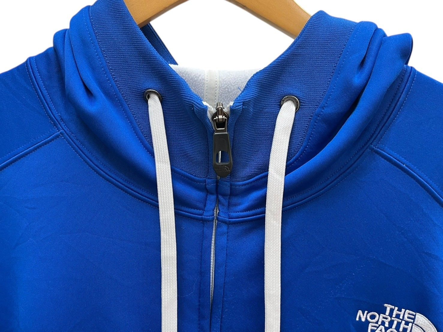 THE NORTH FACE (ザノースフェイス) フーデッドジャケット ジャージ