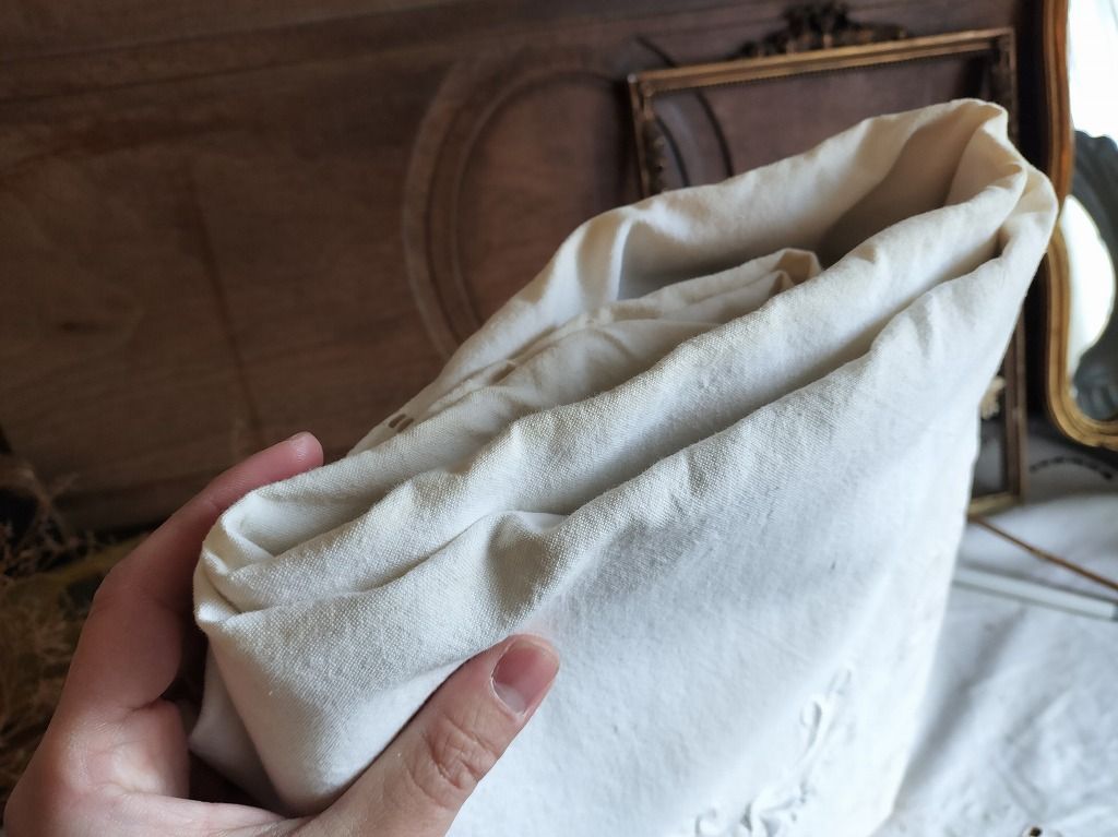 ［訳あり］フランスアンティーク　モノグラム刺繍入り　メティス生地　大判カバー 訳あり］フランスアンティーク モノグラム刺繍入り メティス生地 大判