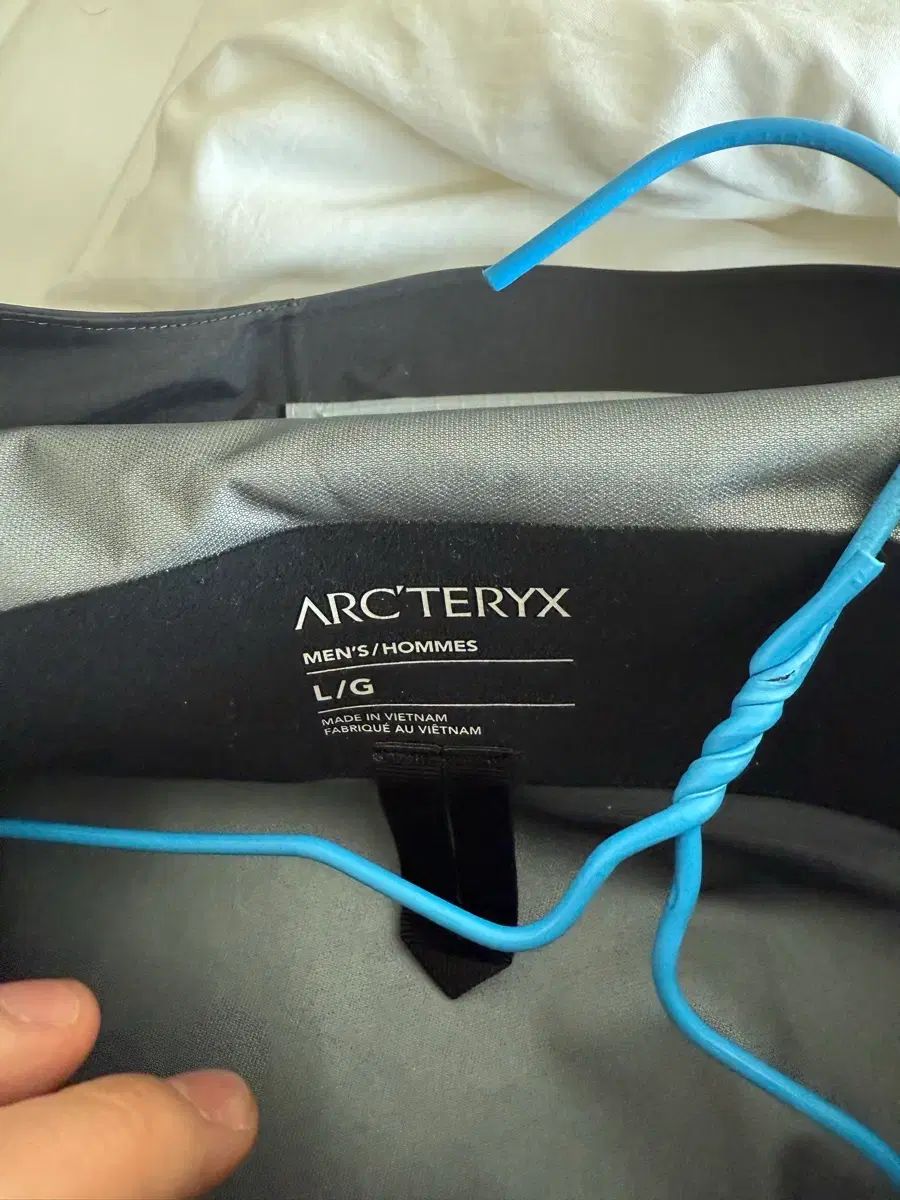 ウィンドブレーカー L