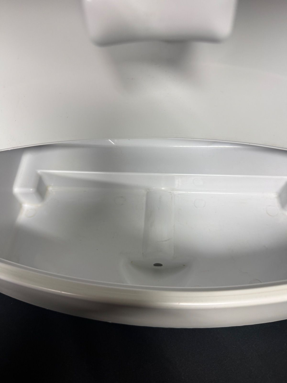 HITACHI 冷水ウォータークーラー 18L RW-188B 【店舗管理番号m