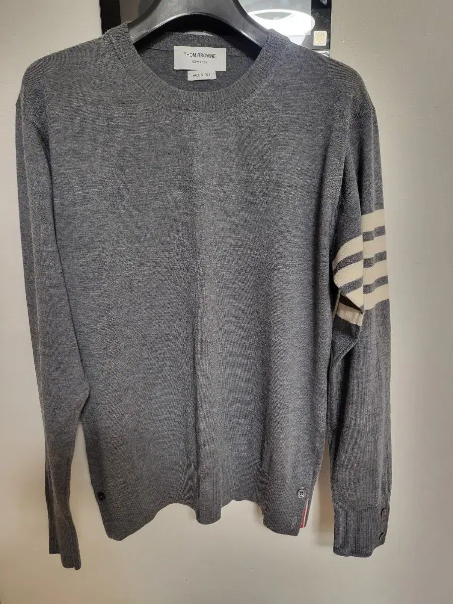 THOMBROWNE トムブラウン グレー ニット セーター THOMBROWNE トムブラウン グレー ニット セーター