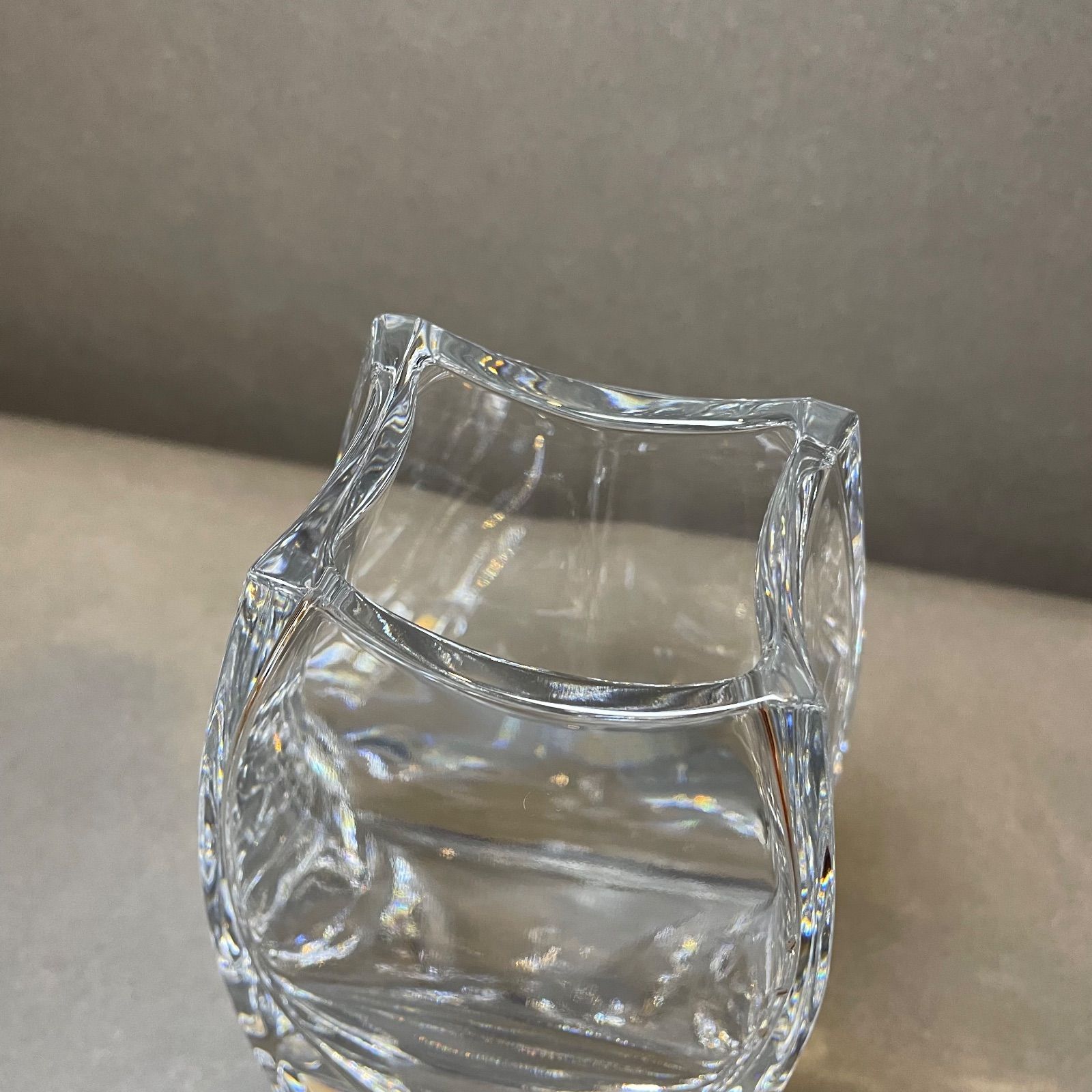 美品 バカラ 花瓶 フラワーベース 重厚 マサイ - メルカリ