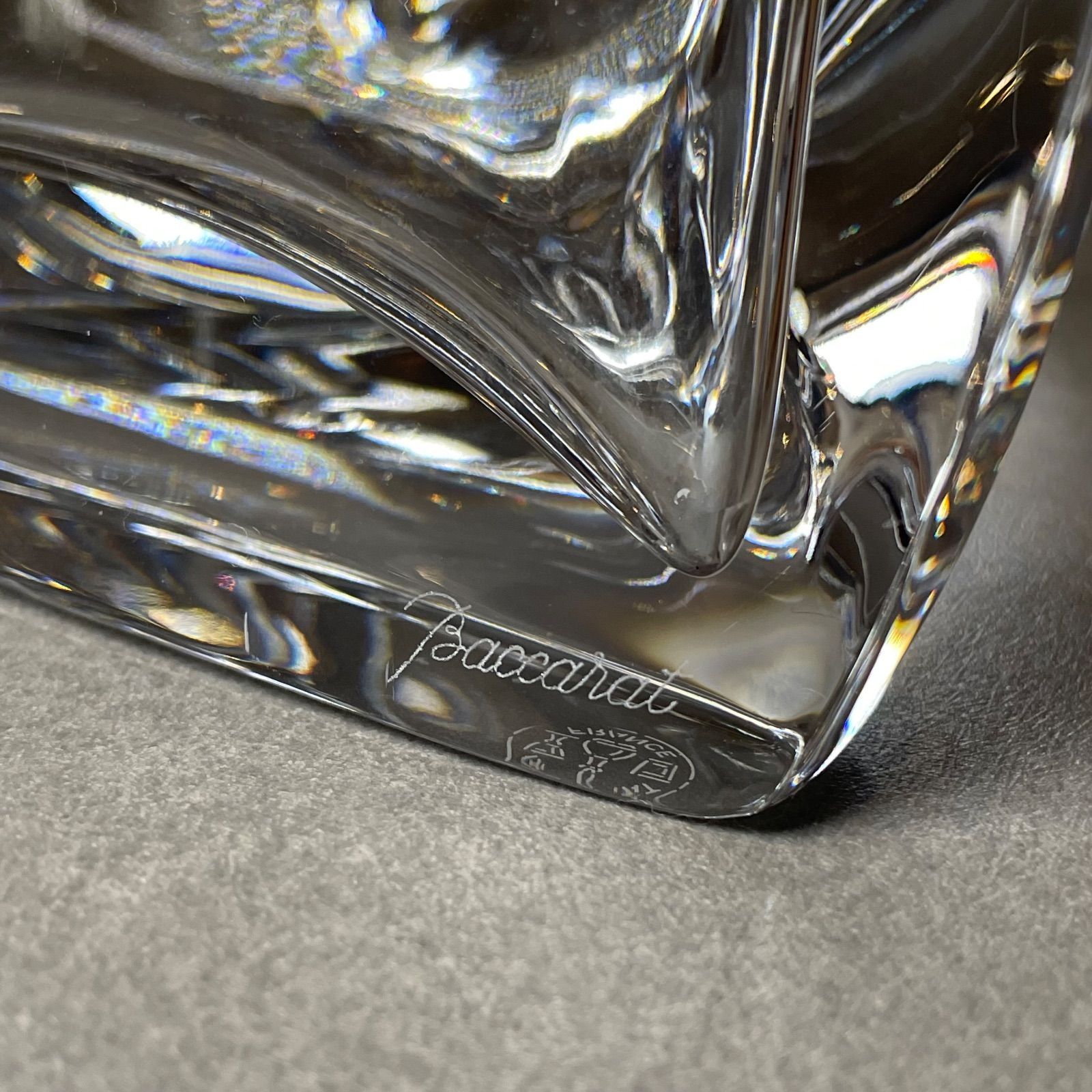 美品 バカラ 花瓶 フラワーベース 重厚 マサイ - メルカリ