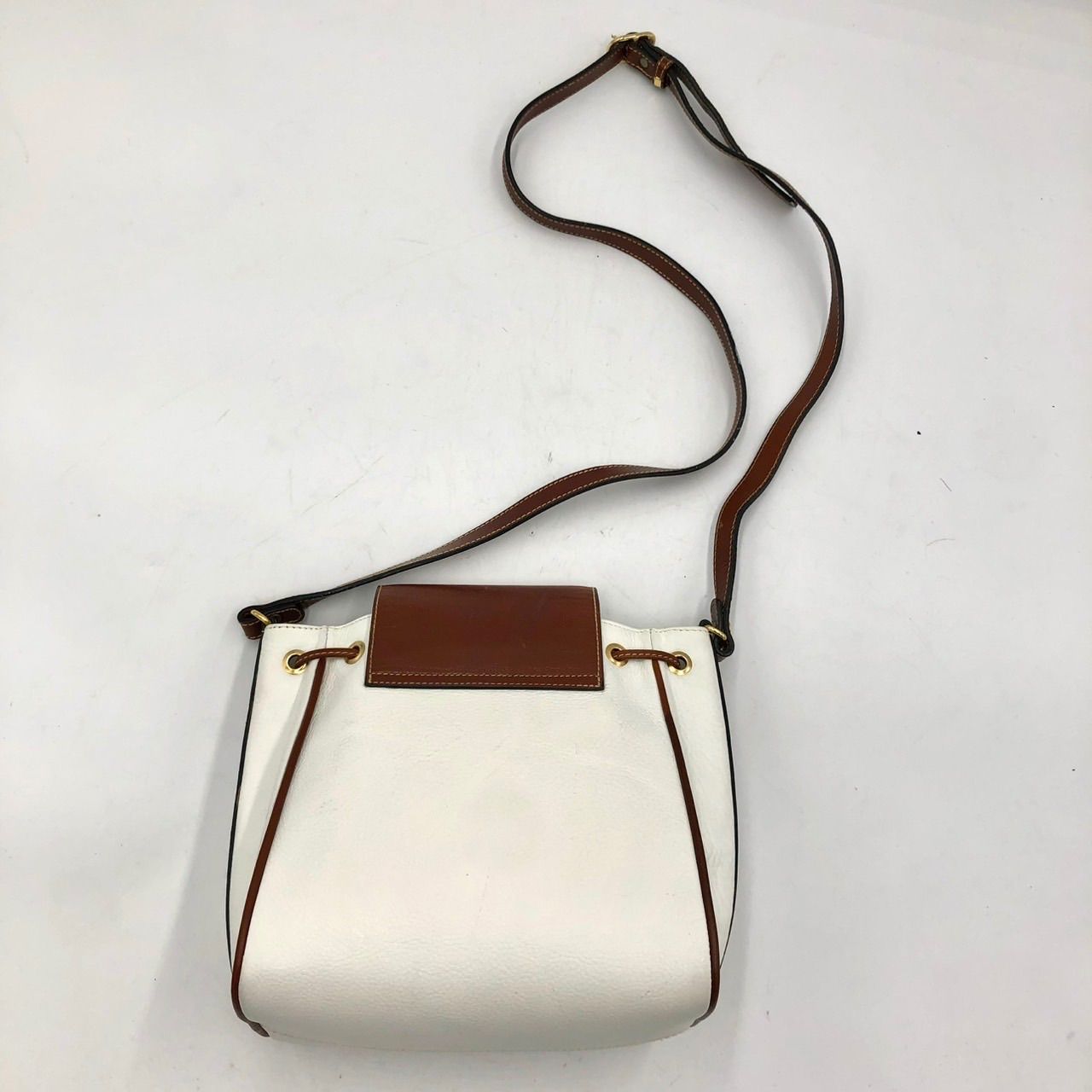 BALLY バリー 巾着 ショルダーバッグ レザー 白 茶 バイカラー 斜め