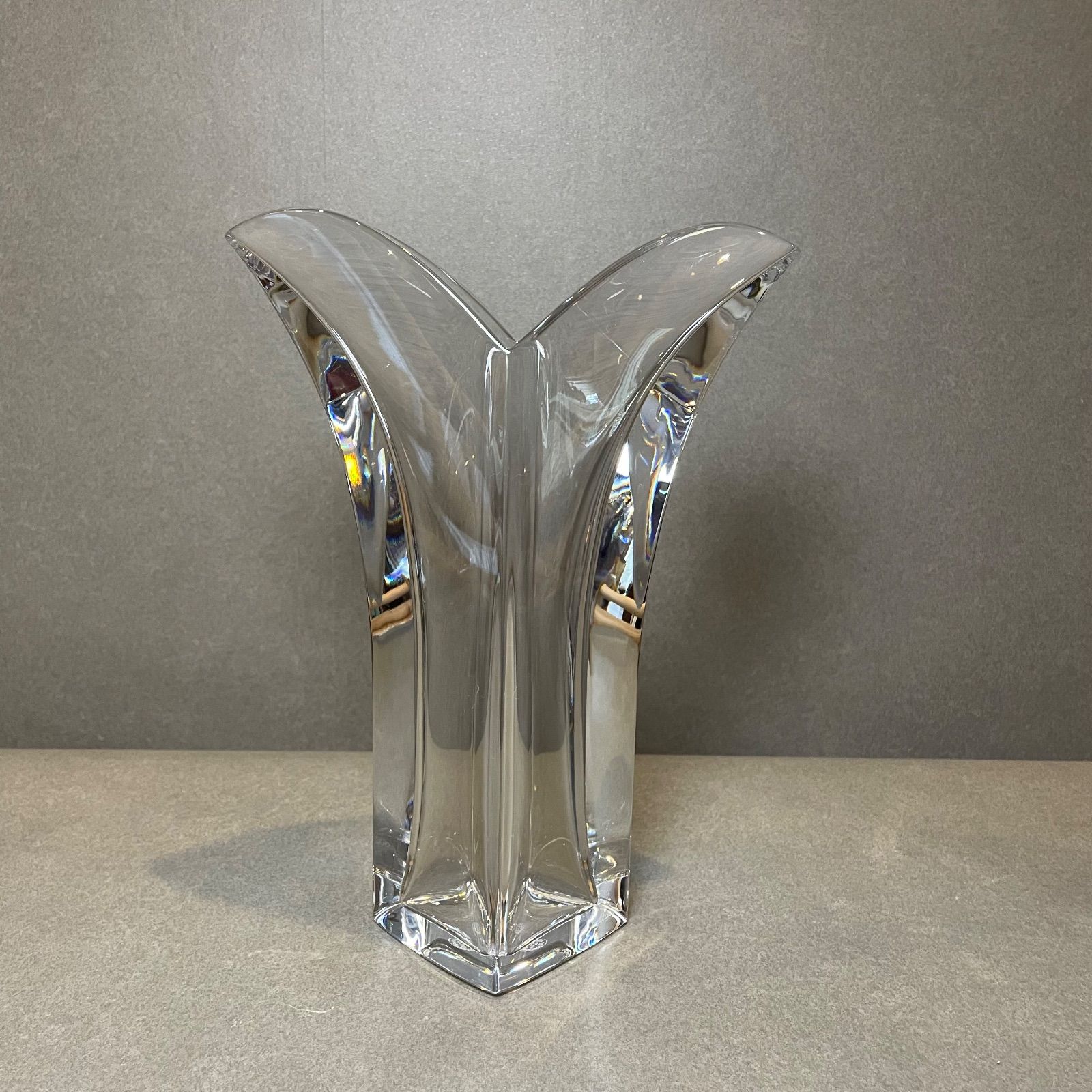 美品バカラ ジェネロサイト 花瓶 フラワーベース Baccarat クリスタル
