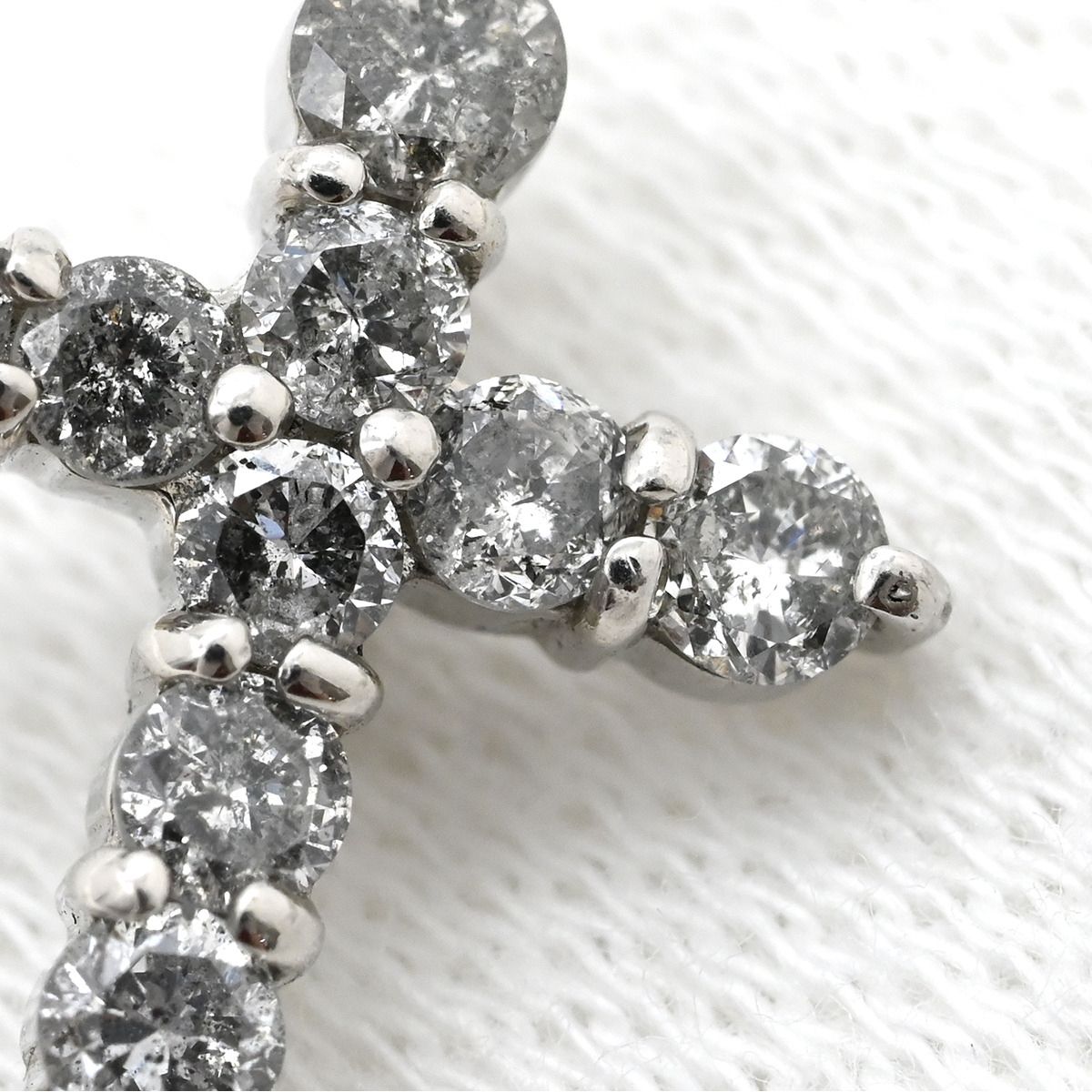ペンダントトップ クロス ダイヤモンド 0.5ct プラチナシルバー 10石
