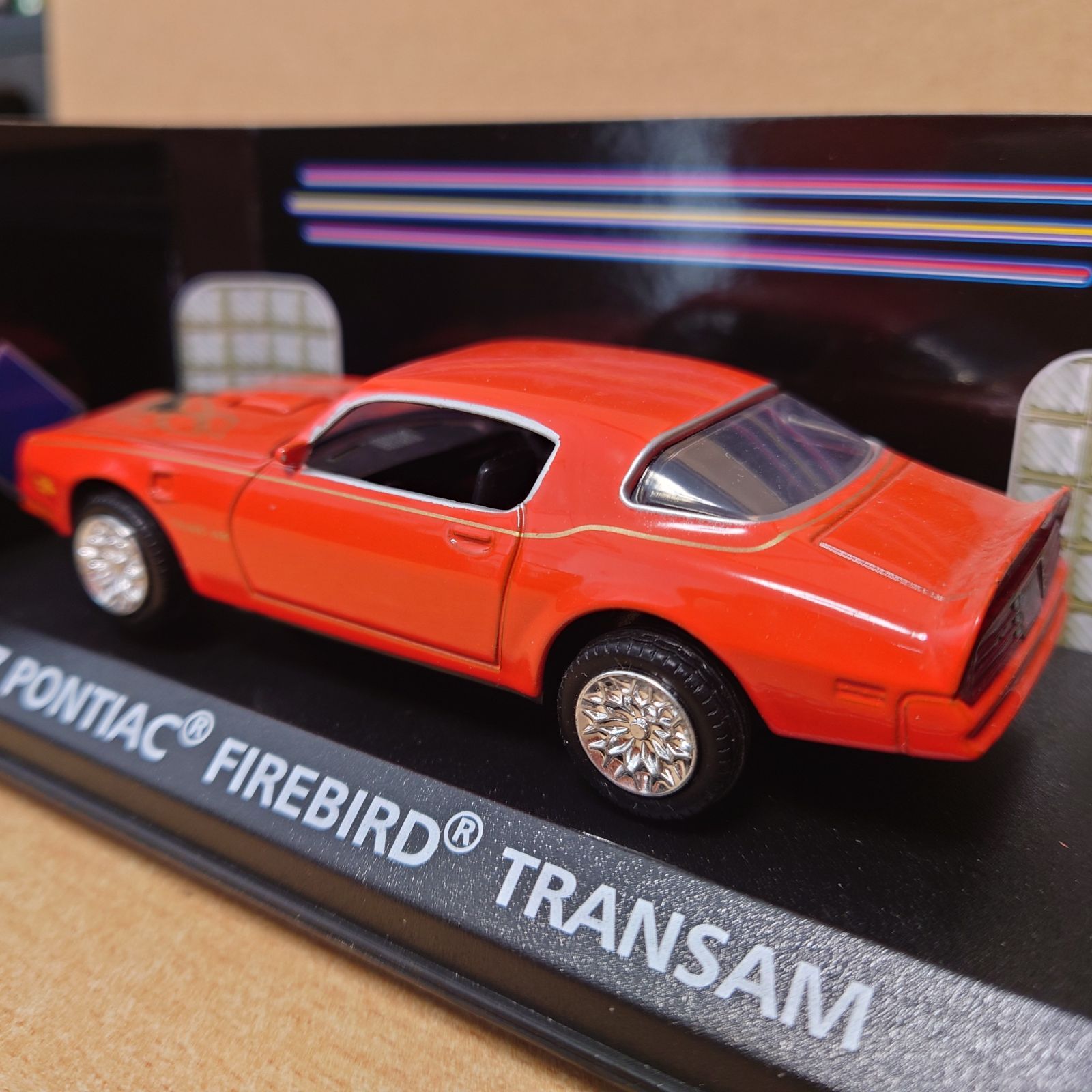 1/43 ポンティアック 1977 ファイヤーバード トランザム モーター