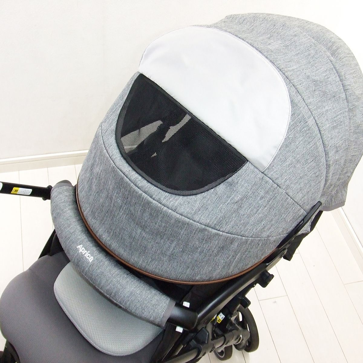 綺麗 ベビーカー アップリカ ラクーナ ビッテ クッション 1カ月から3歳