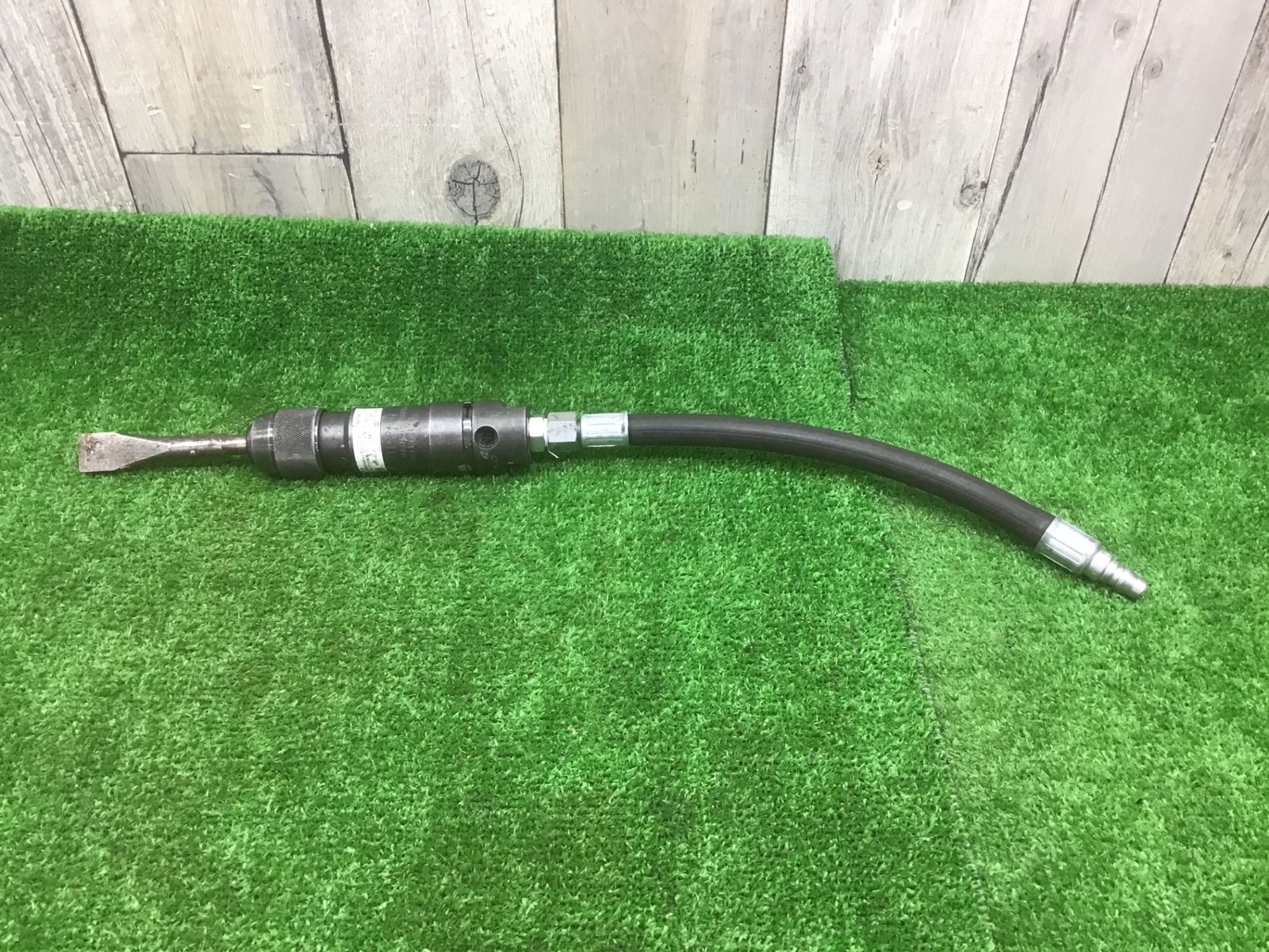 【中古Bランク】日東工器NITTO エアチッパー ACH-16 空気式小型タガネ♪アクトツール富山店♪Iコン
