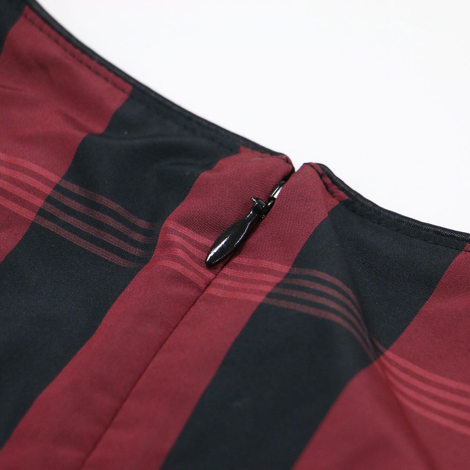 BURBERRY LONDON バーバリー ロンドン ワンピース ブラック レッド